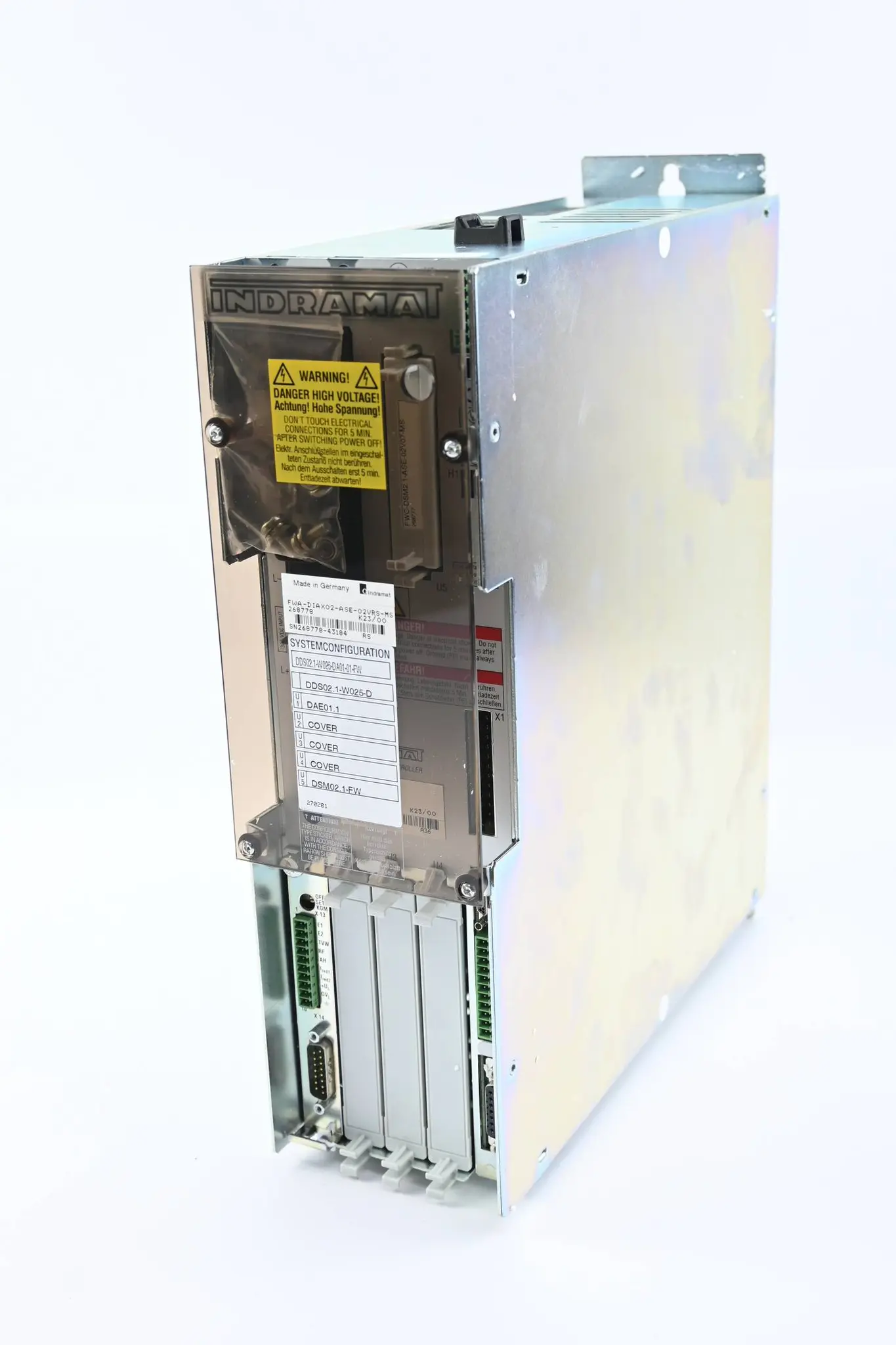 Produktfoto 1 von Indramat AC Servo Controller DDS02.1-W025-DA01-01-FW inkl. DAE01.1 + DSM02.1-FW