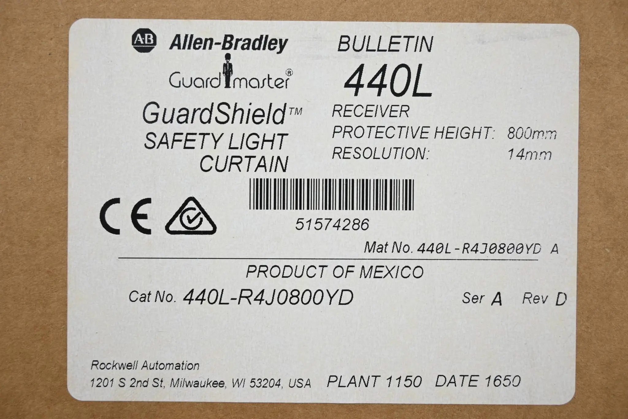 Produktfoto 1 von Allen-Bradley GuardShield Safety Light Curtain 440L-R4J0800YD ( Ser. A ) Rev. D