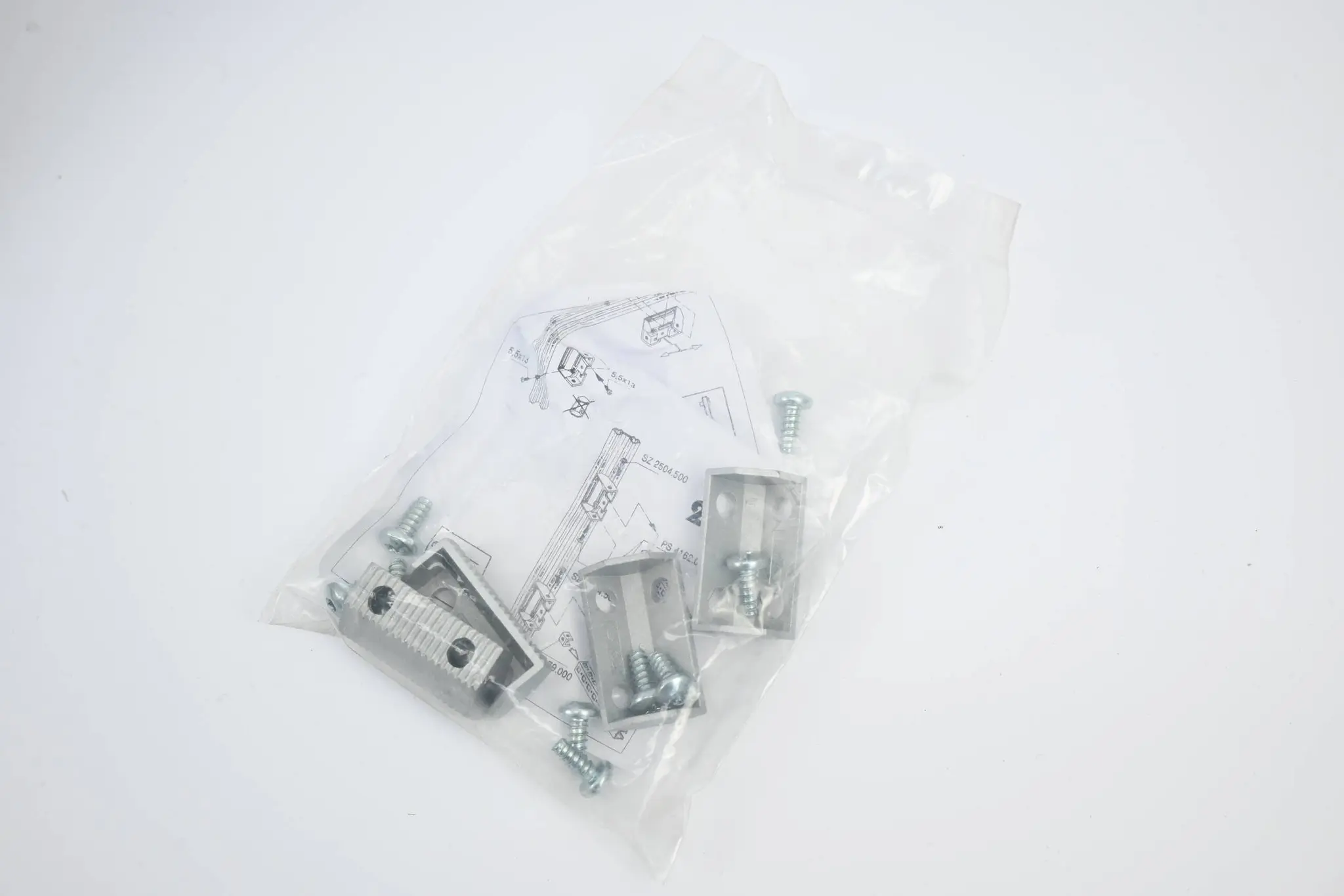 Produktfoto 1 von Rittal Kombi-Haltestück TS 8800.330 ( TS8800.330 ) VE 4 Stück
