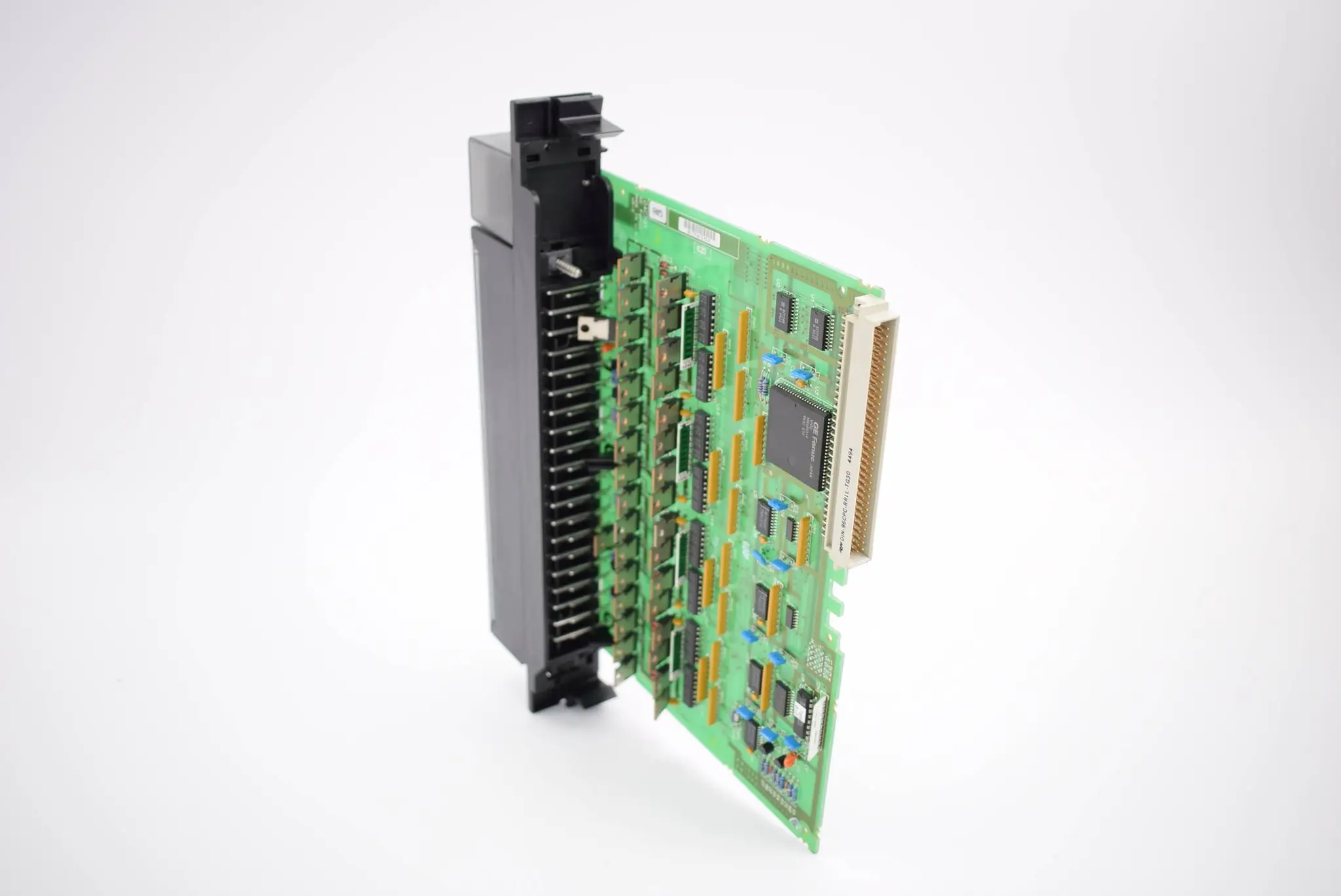 Produktfoto 1 von GE Fanuc Ausgangsmodul IC697MDL750