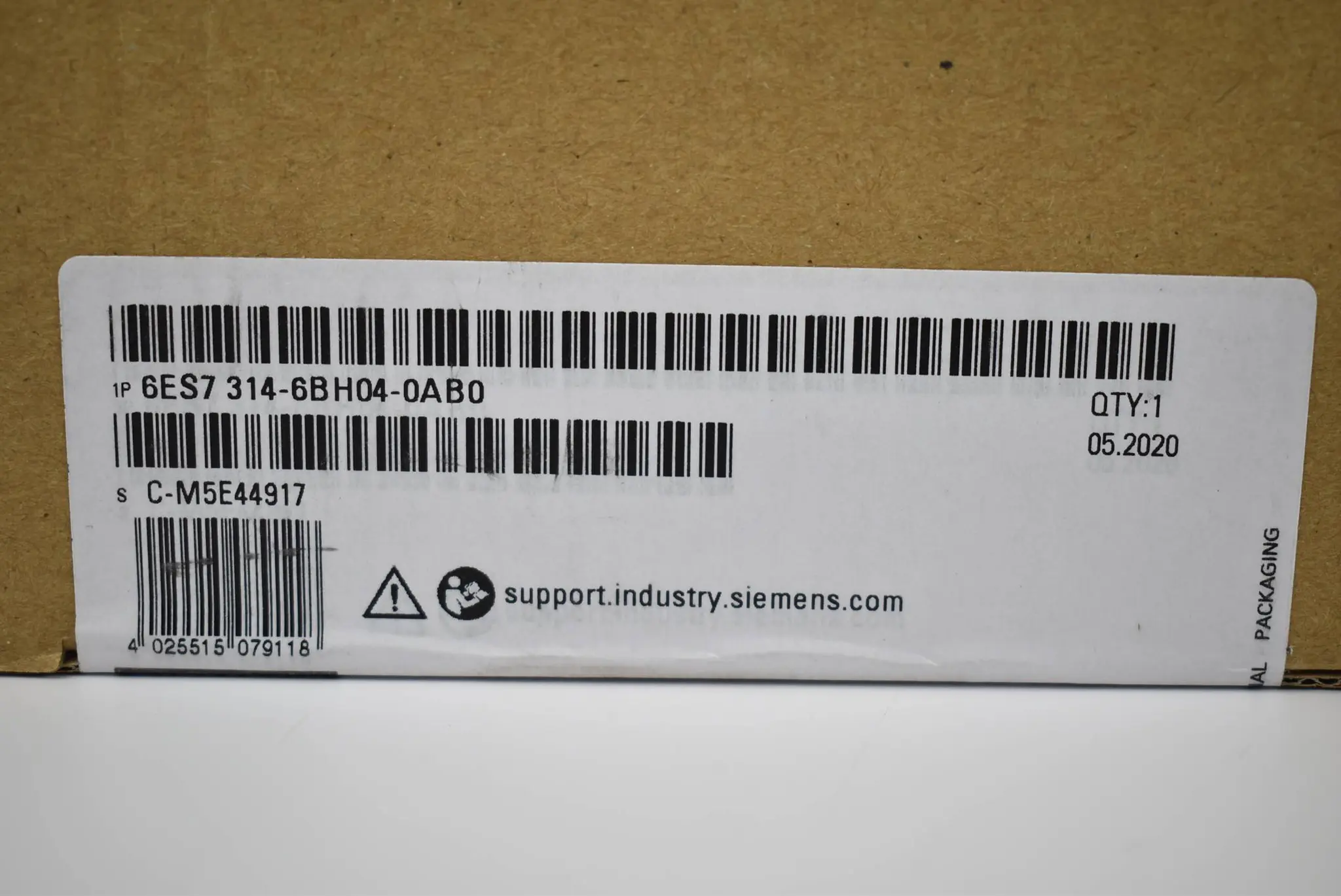 Produktfoto 1 von Siemens simatic S7-300 CPU 6ES7 314-6BH04-0AB0 ( 6ES7314-6BH04-0AB0 ) E6