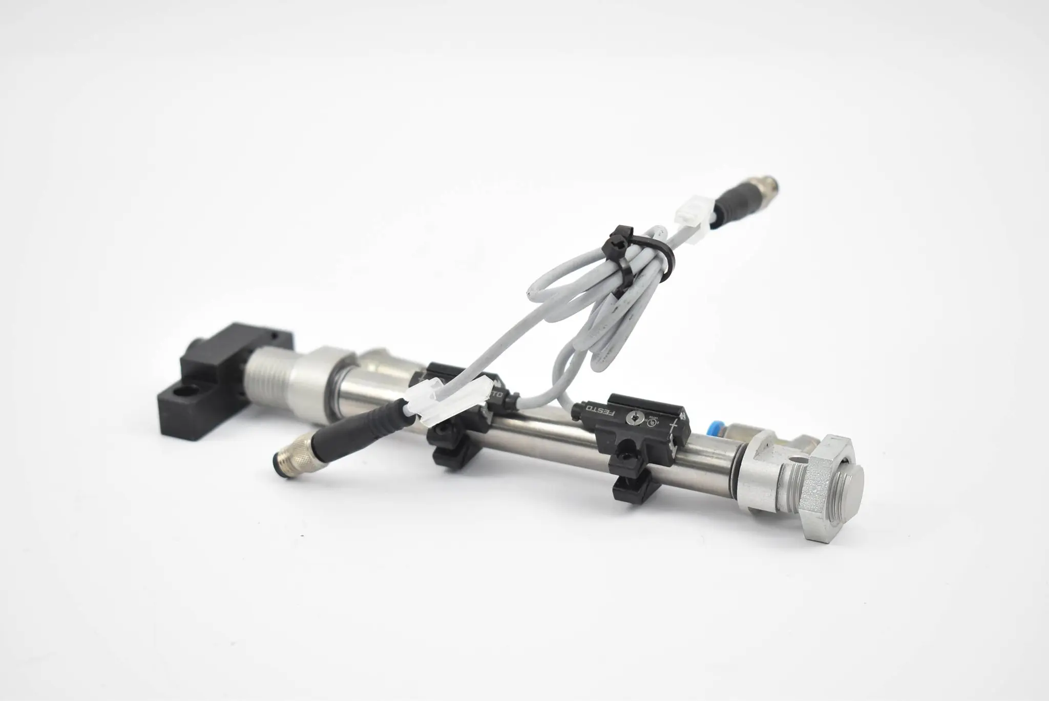 Produktfoto 1 von Aventics Pneumatikzylinder 0822331204 ( 10 bar )