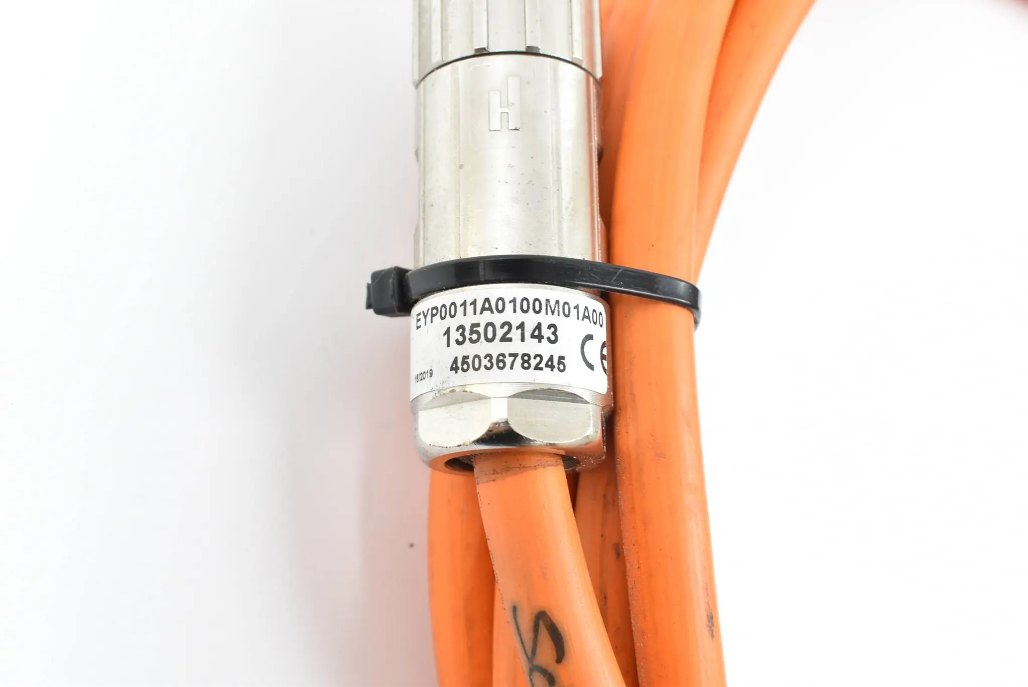 Produktfoto 1 von Lenze Motorkabel EYP0011A0100M01A00 ( 13502143 )