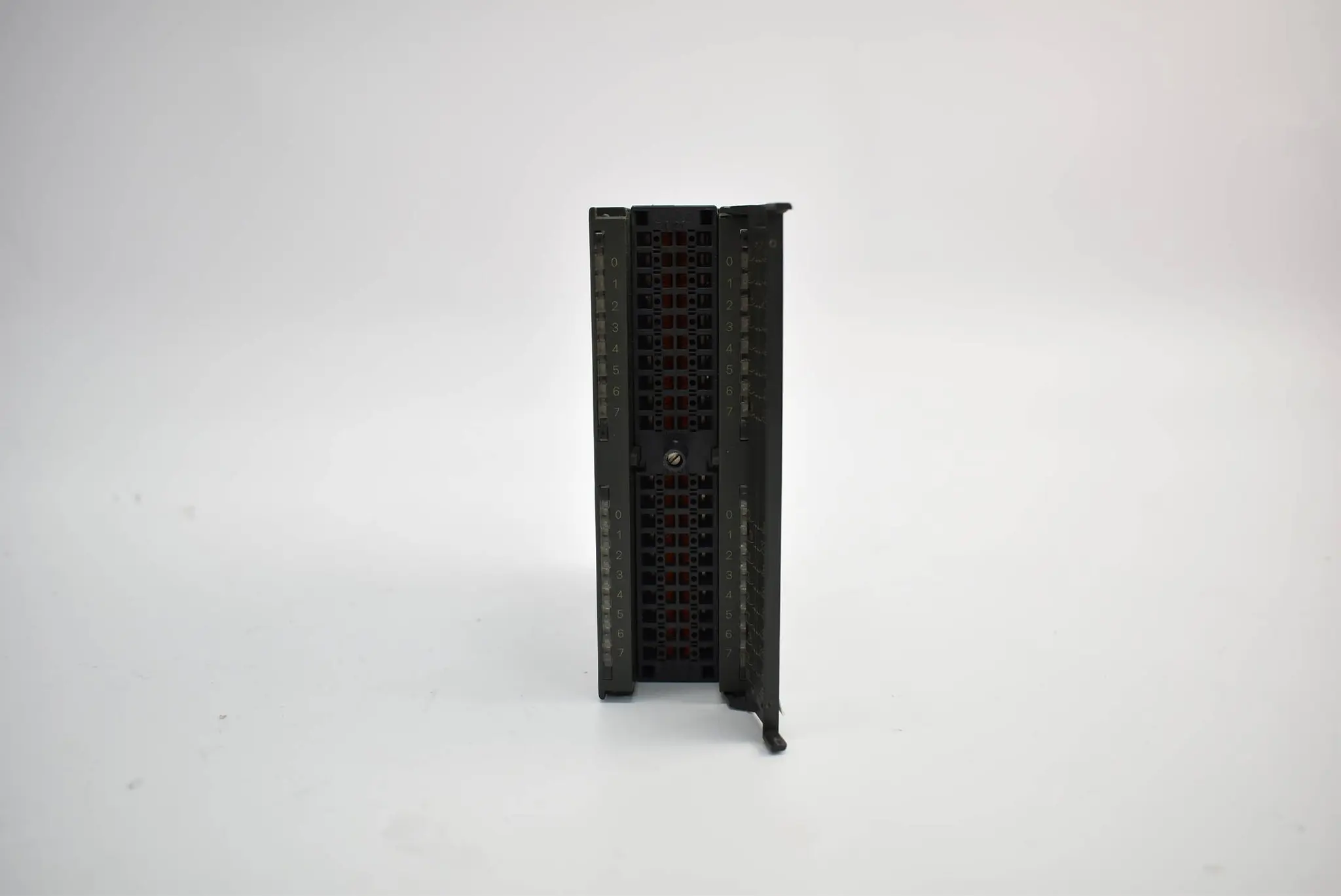 Produktfoto 1 von Siemens Simatic S7-300 Digital 6ES7321-1BL00-0AA0 ( 6ES7 321-1BL00-0AA0 )