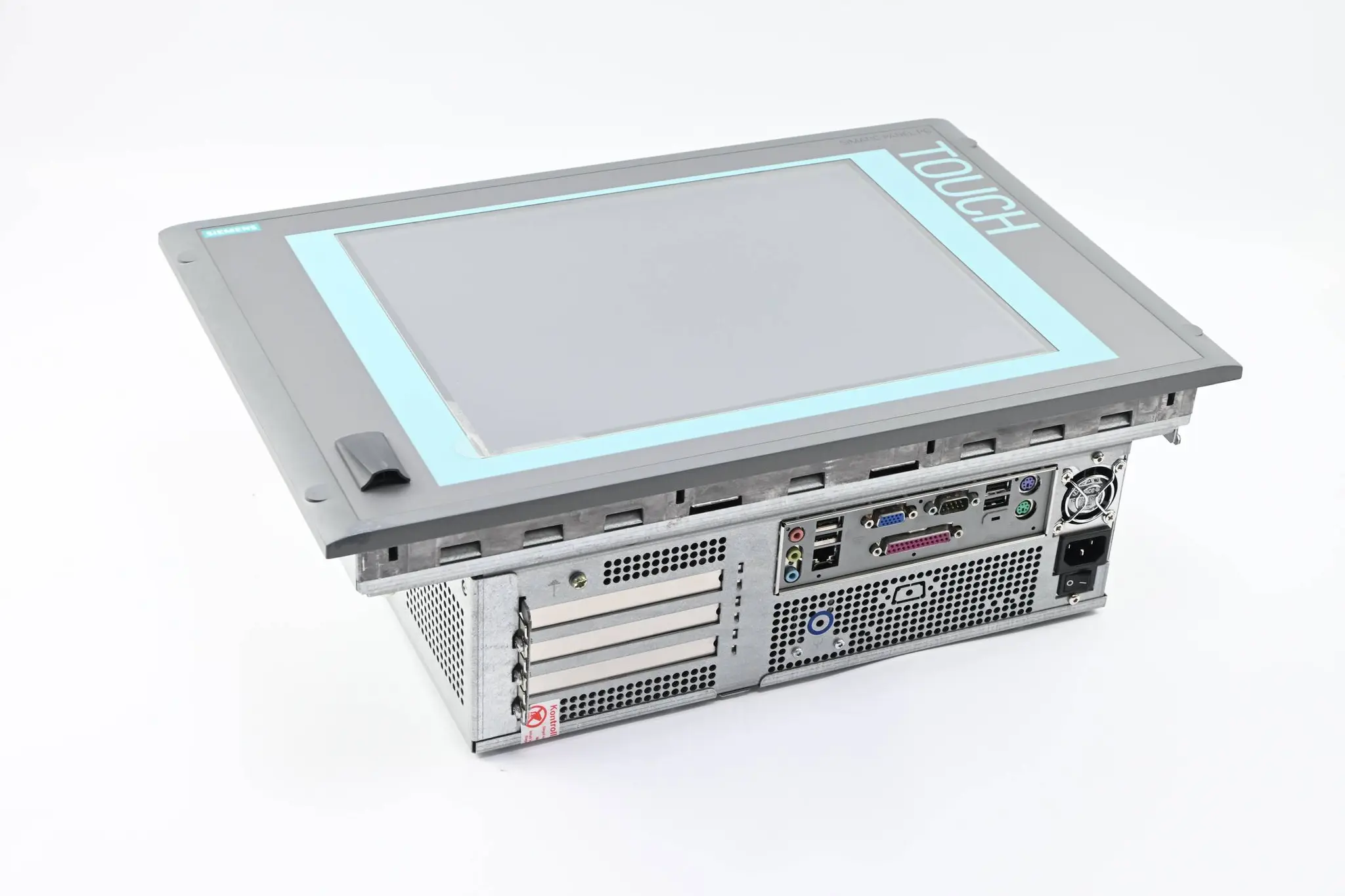 Produktfoto 1 von GENERALÜBERHOLT Siemens Panel PC 6AV7822-0AA10-0AC0 inkl. A5E00470986 02