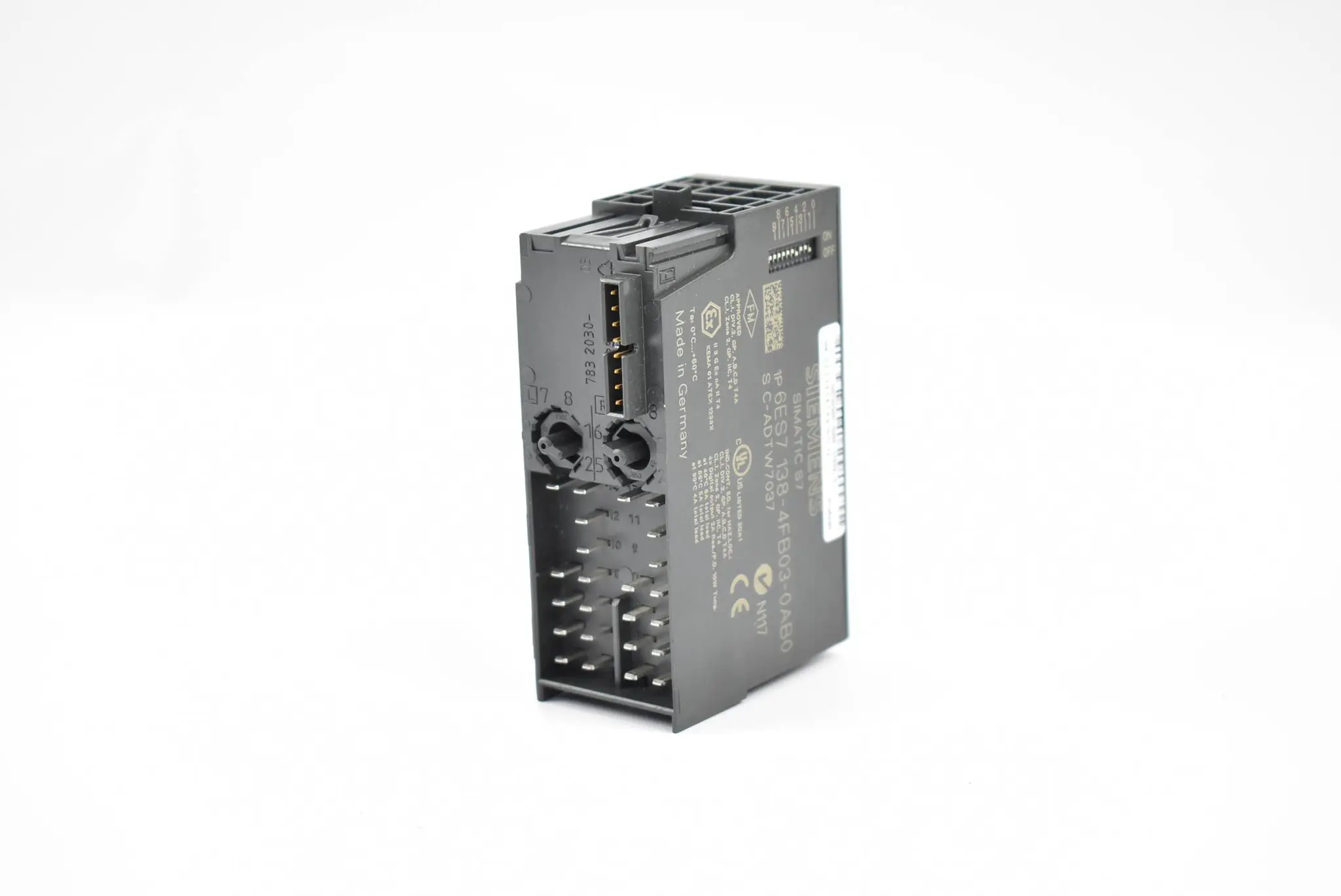Produktfoto 1 von Siemens Simatic S7 DP 6ES7138-4FB03-0AB0 ( 6ES7 138-4FB03-0AB0 )