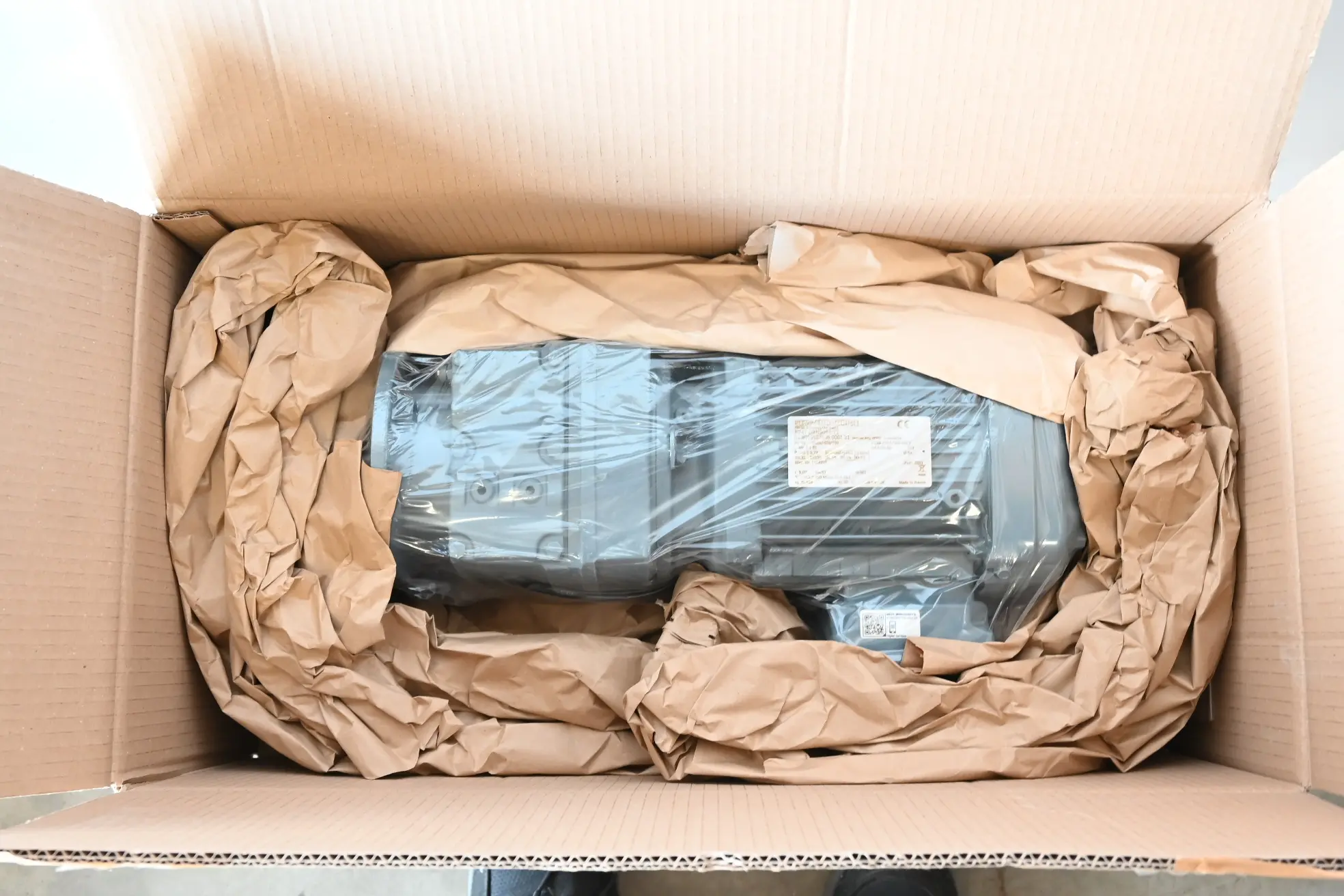 Produktfoto 1 von SEW-Eurodrive Getriebemotor RF47 DRN90S4/TF ( RF47DRN90S4/TF )