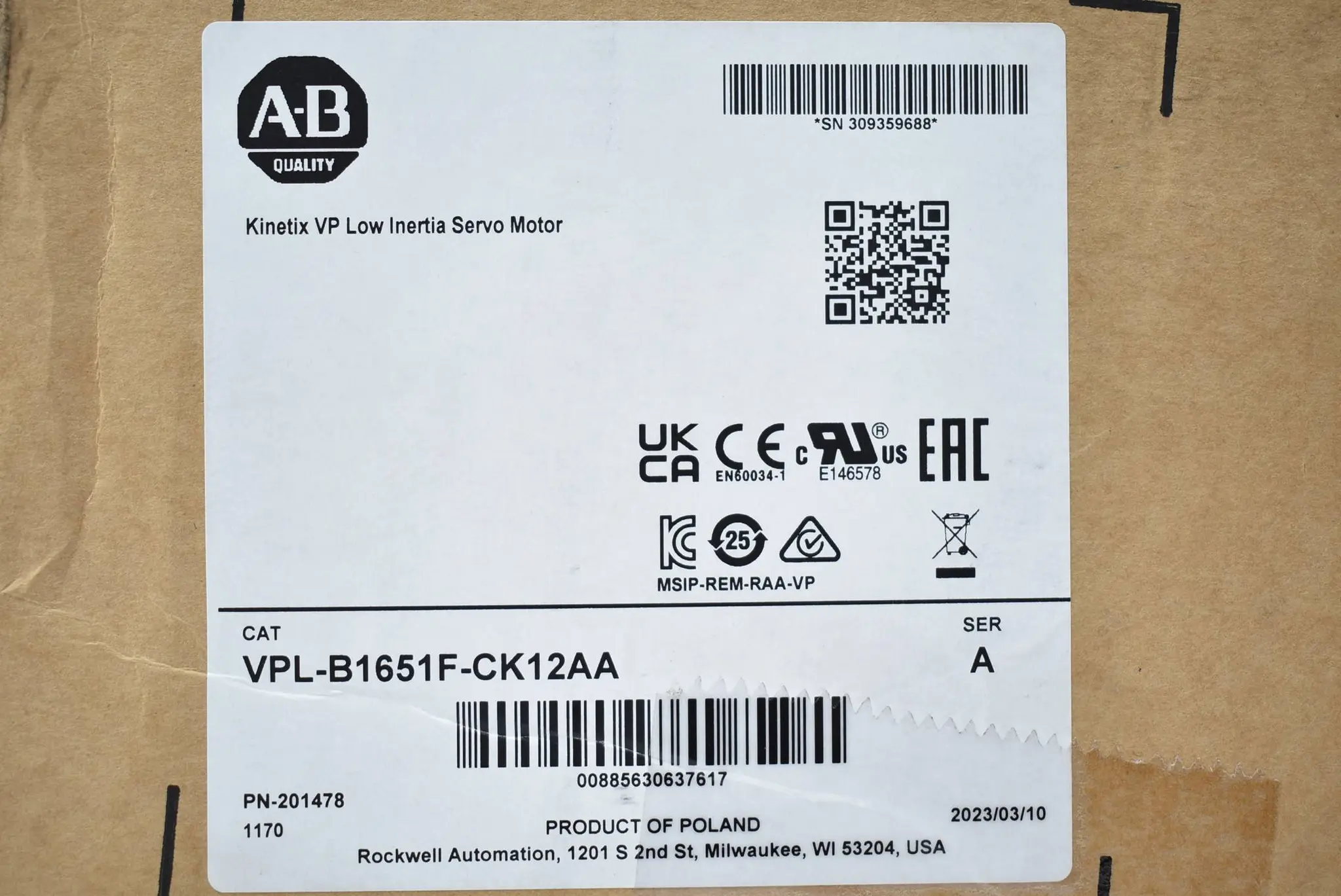 Produktfoto 1 von Allen-Bradley Kinetix VP Low Inertia Servomotor VPL-B1651F-CK12AA