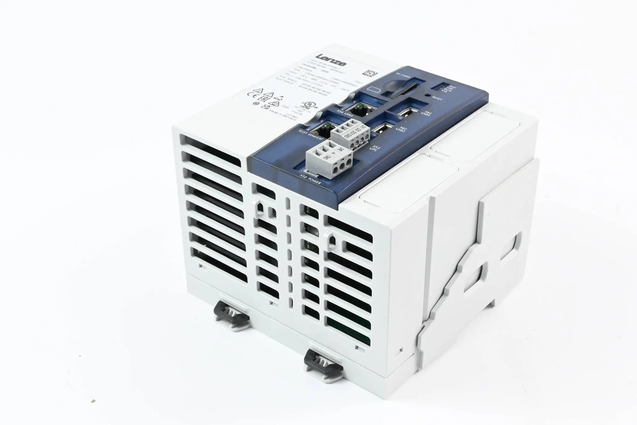 Produktfoto 1 von Lenze Controller c520 C52AE10000A11000ZS ( 16420355 )