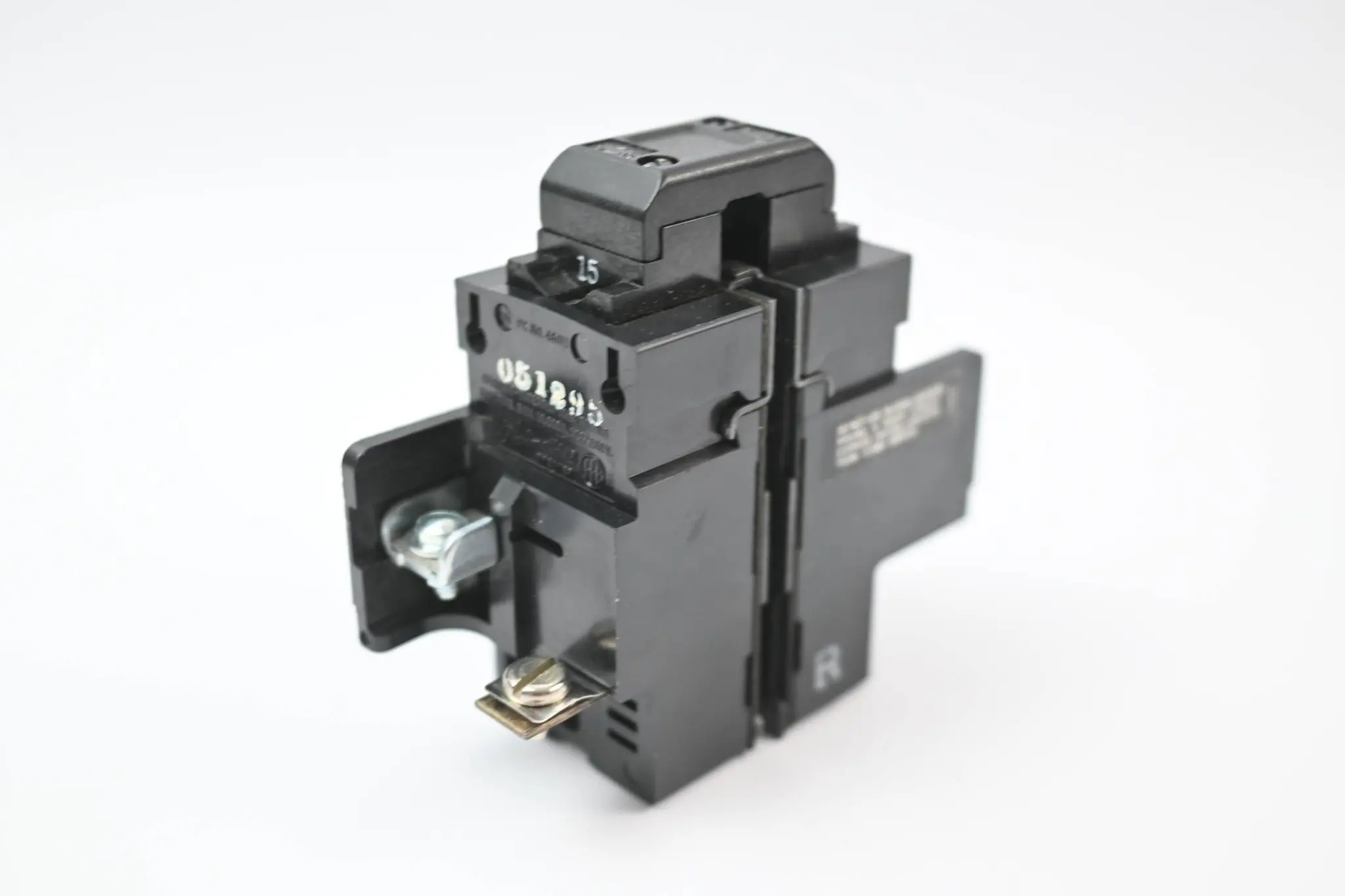 Produktfoto 1 von Ersatz-Schutzschalter P215