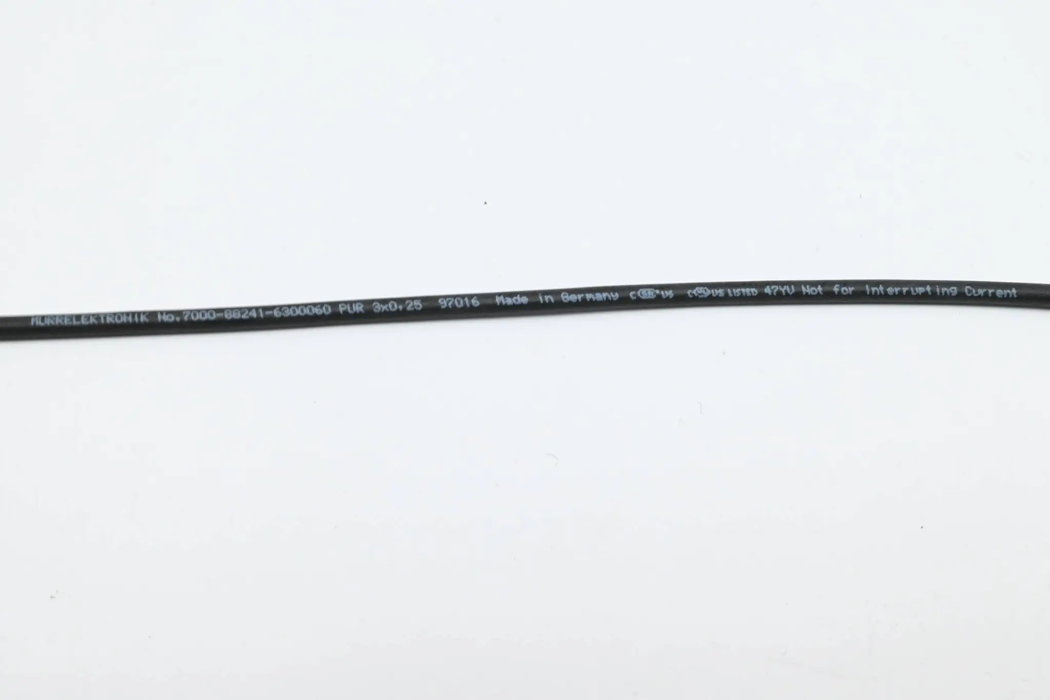Produktfoto 1 von Murr Elektronik Kabel M8 St. 0° / M12 Bu. 0° A-kod. 0,6m ( 7000-88241-6300060 )