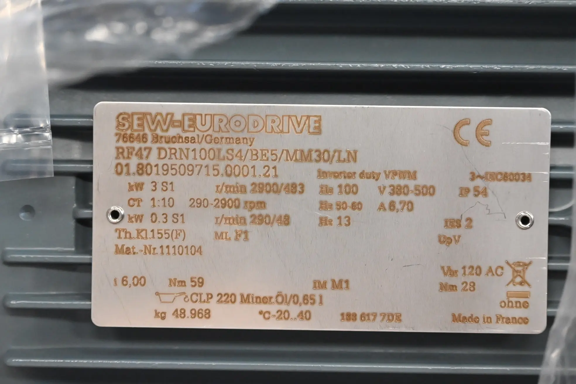 Produktfoto 1 von SEW Getriebemotor RF47 DRN100LS4/BE5/MM30/LN ( RF47DRN100LS4/BE5/MM30/LN )