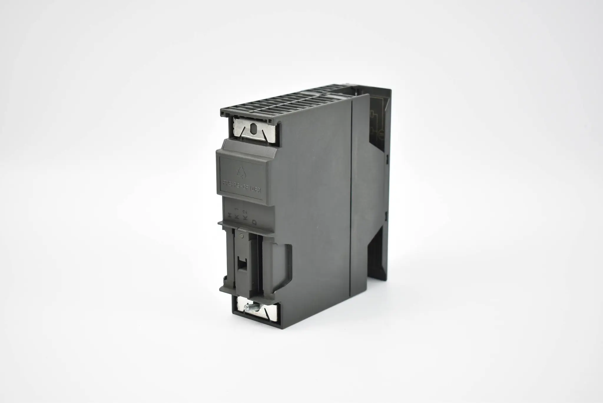 Produktfoto 1 von Siemens simatic S7-300 digital 6ES7 322-1BF00-0AA0 ( 6ES7322-1BF00-0AA0 )