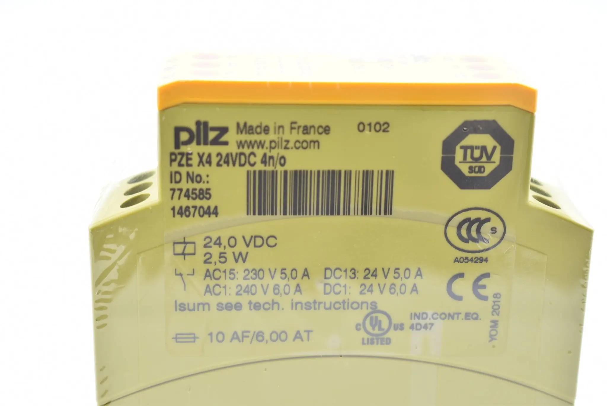 Produktfoto 1 von Pilz PZE X4 24VDC 4n/o ( 774585 )