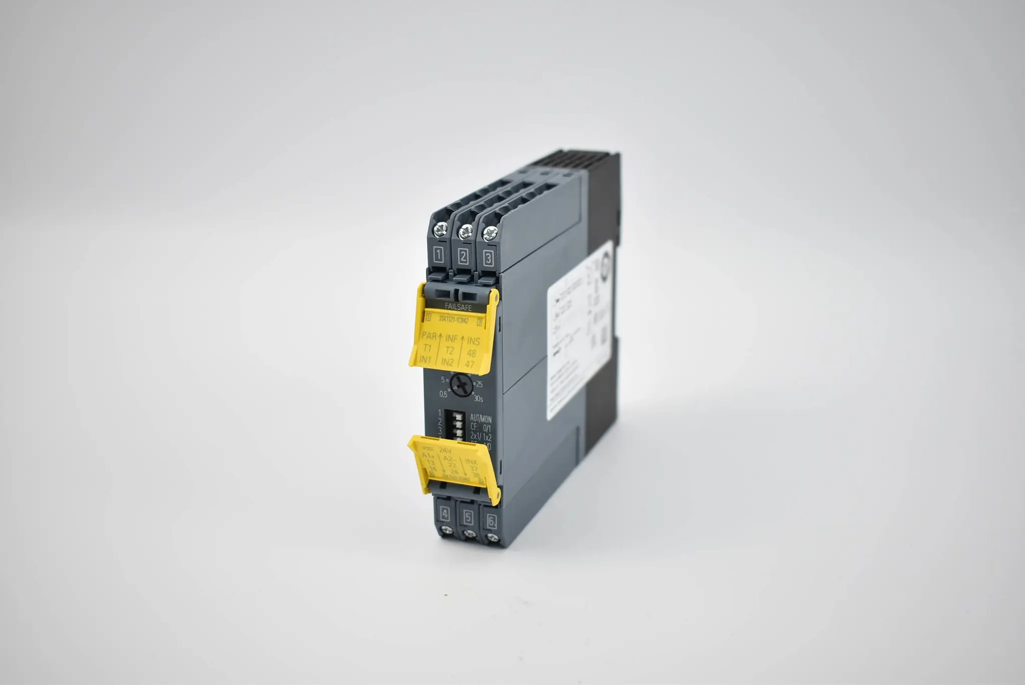 Produktfoto 1 von Siemens sirius Sicherheitsschaltgerät 3SK1 121-1CB42 ( 3SK1121-1CB42 )