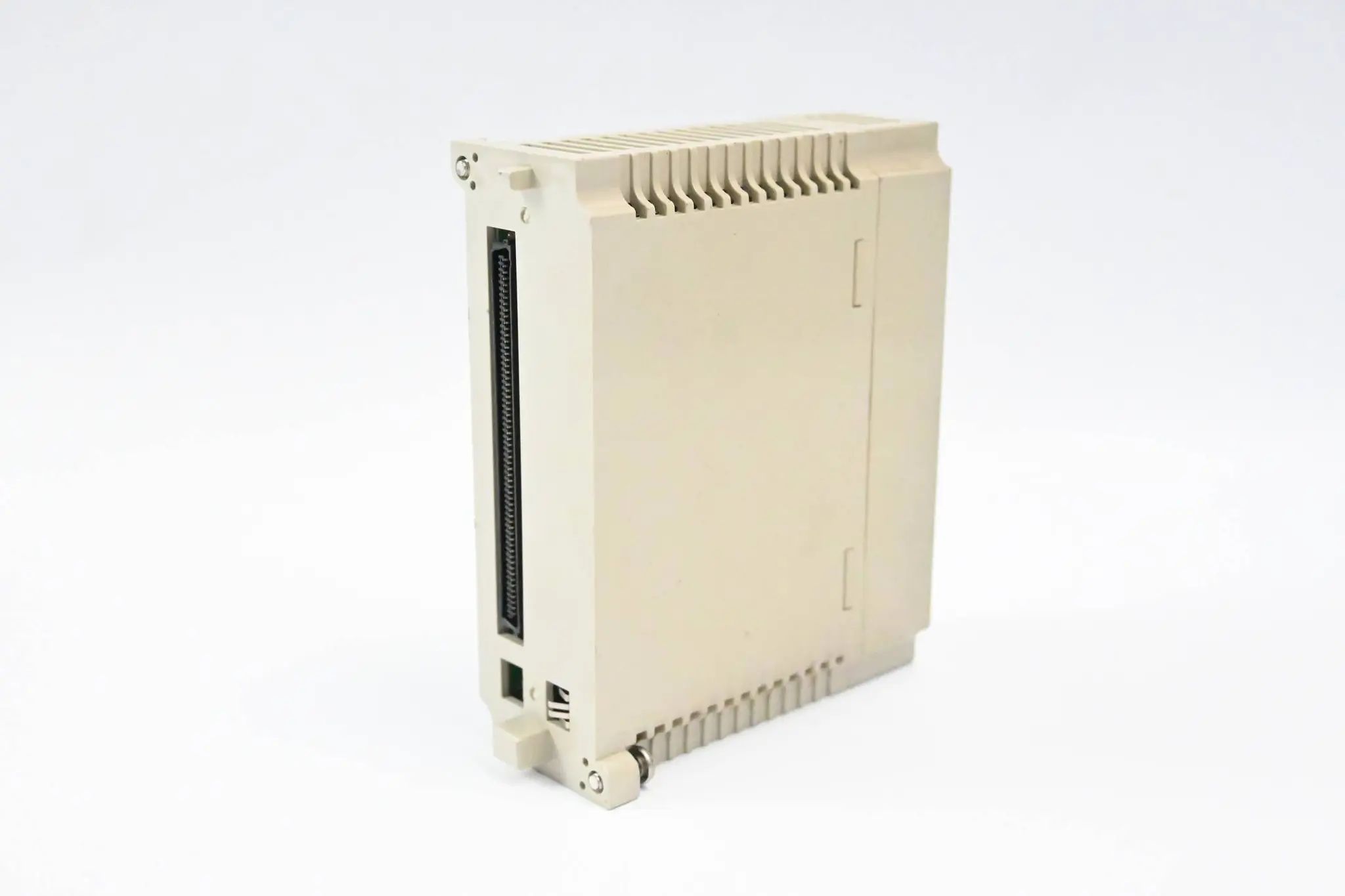 Produktfoto 1 von Yaskawa MP920 Digitales Eingangsmodul JEPMC-I0200 ( DI-01 )