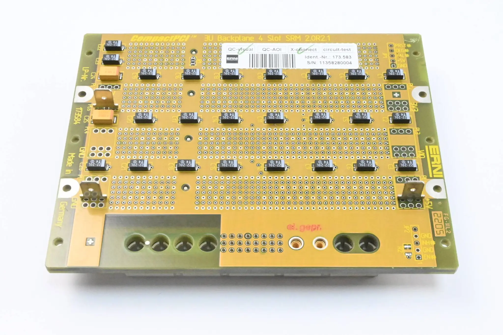 Produktfoto 1 von Erni 4 Slot Backplane SRM 2.0R2.1 ( 173.583 )