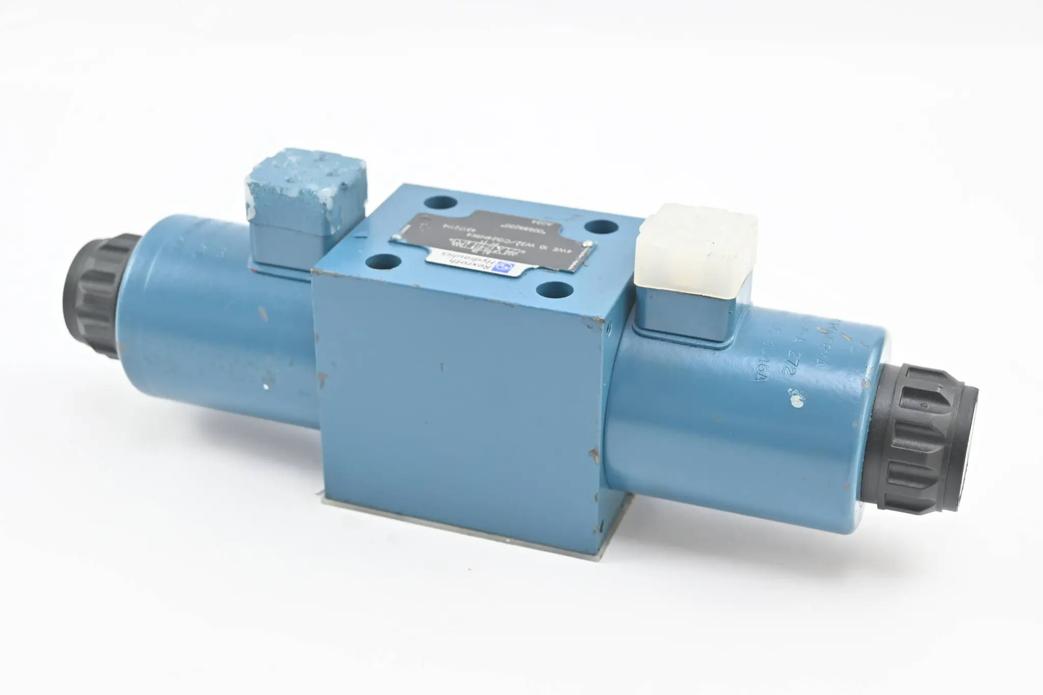 Produktfoto 1 von Rexroth Hydraulics Wegeschieberventil 4WE10W32/CG24N9K4 ( R900588200 )