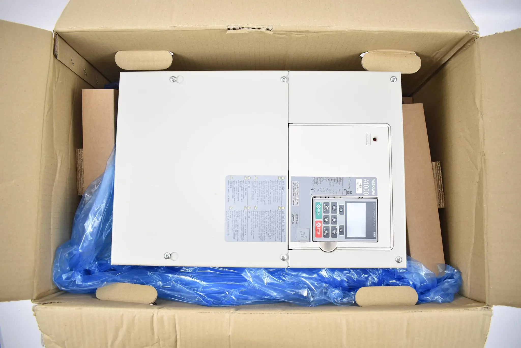 Produktfoto 1 von Yaskawa A1000 Frequenzumrichter CIMR-AC4A0072AAA ( Rev. D )