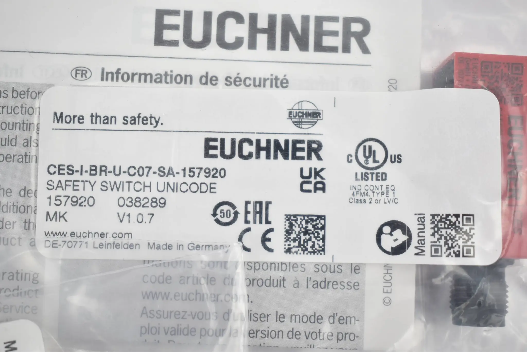 Produktfoto 1 von Euchner Safety switch Unicode CES-IA-BR-U-C07-SA-165893 ( 165893 )