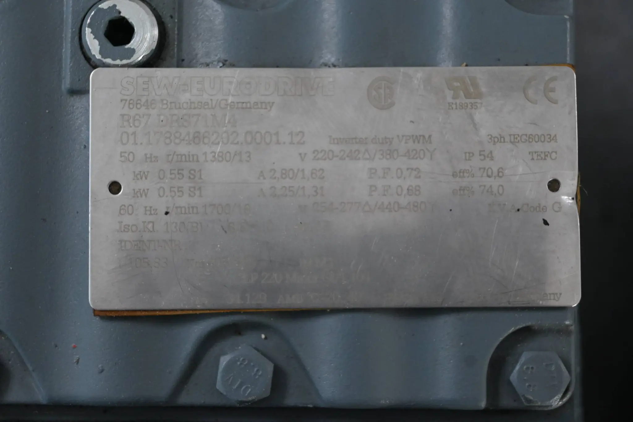 Produktfoto 1 von SEW Eurodrive Getriebemotor R67 DRS71M4 ( R67DRS71M4 ) 50Hz 0,55kW 1380/min