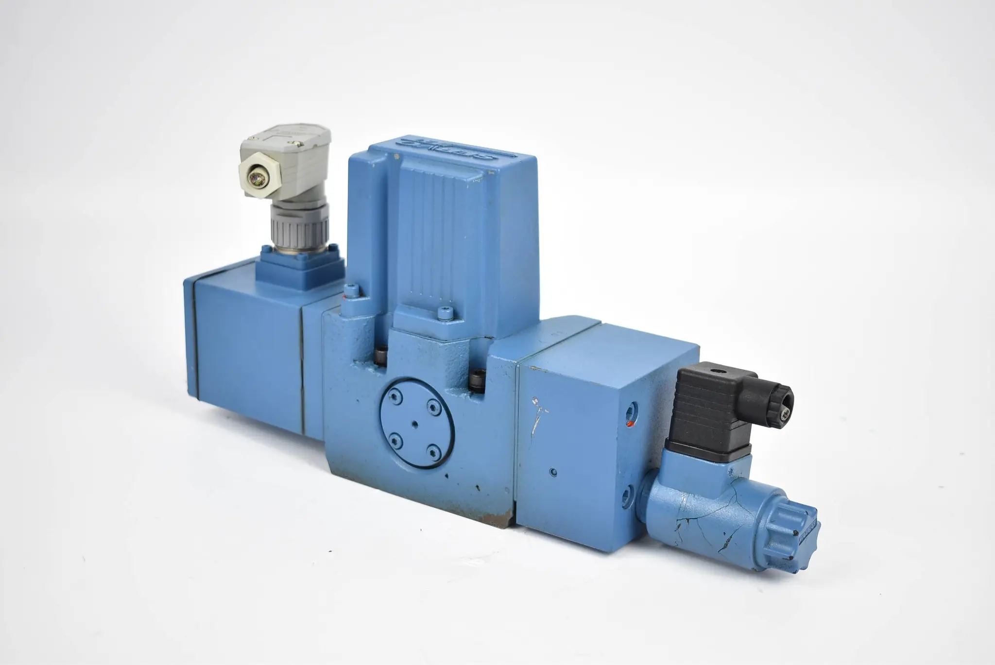 Produktfoto 1 von Moog Netstal Servo Jet D661Z2742F ( P80HXAPFNEA2 )