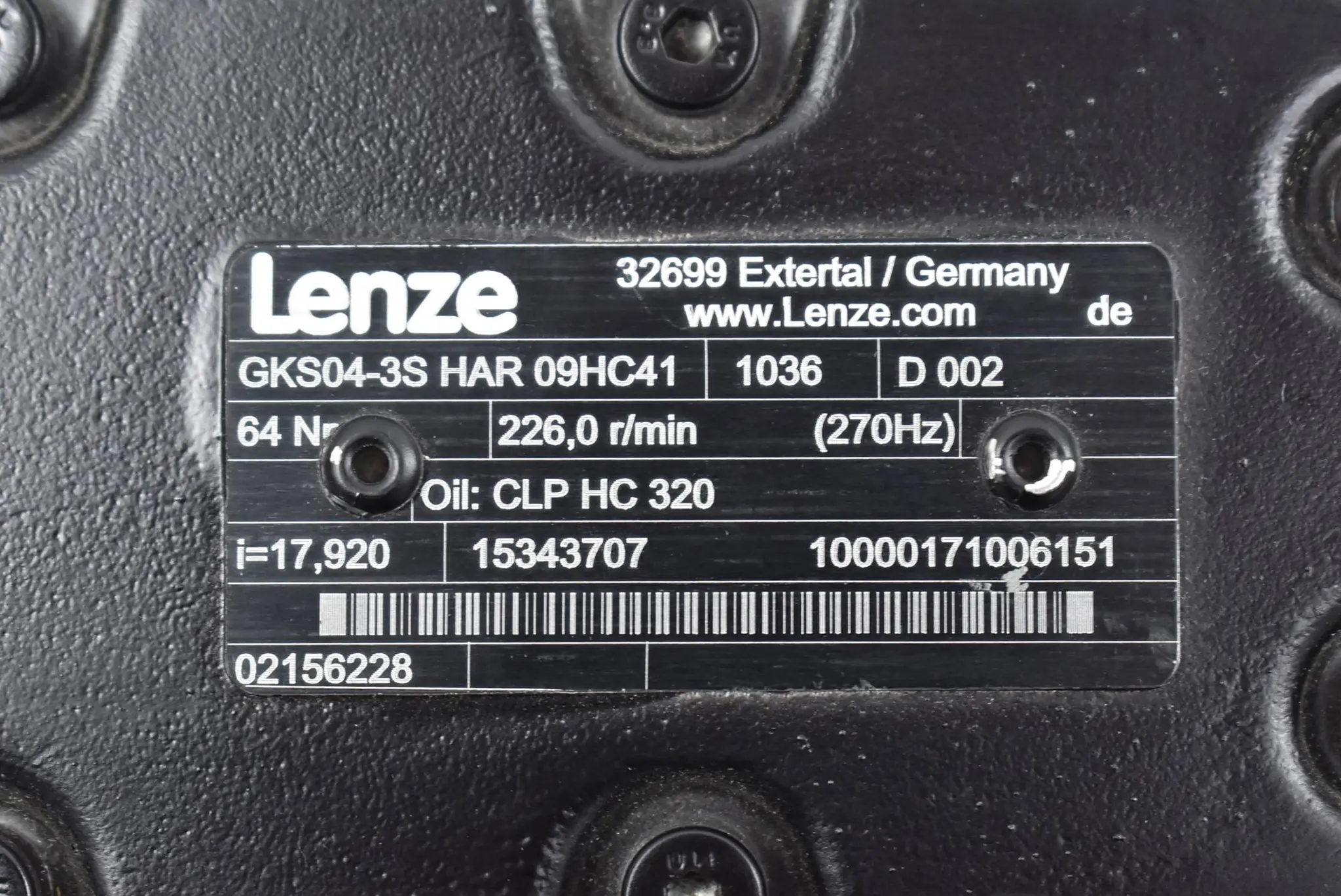 Produktfoto 1 von Lenze 3~ Servomotor MCS 09H41-SRSB0-Z0D0-ST5S00N-R0SU inkl. GKS04-3S HAR 09HC41