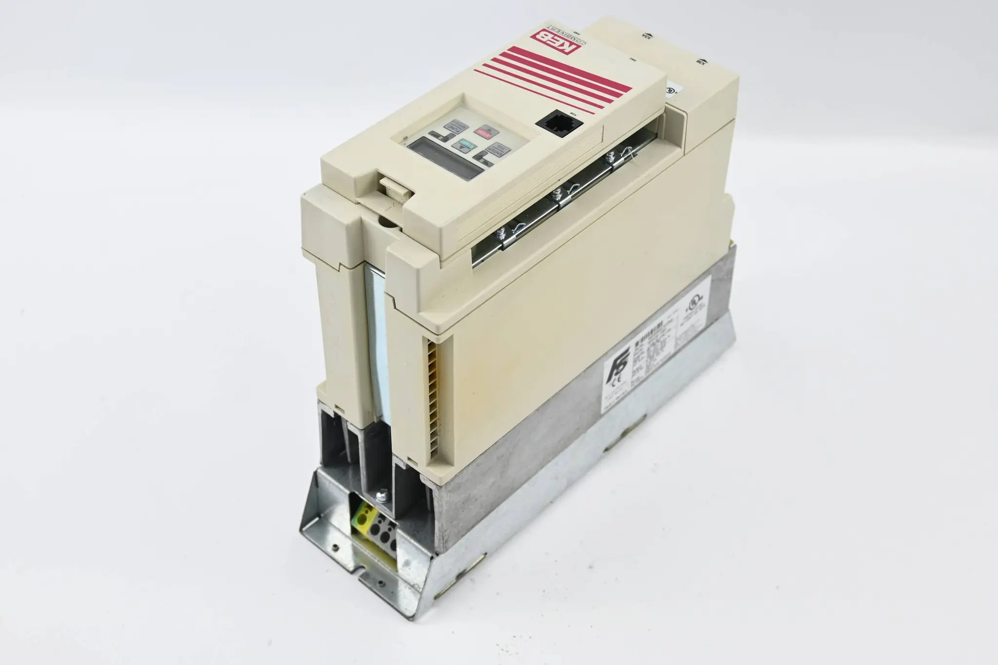 Produktfoto 1 von KEB Combivert Frequenzumrichter 13.F5.A3D-Y0E0 + Operator Keyboard 00F5060-3000