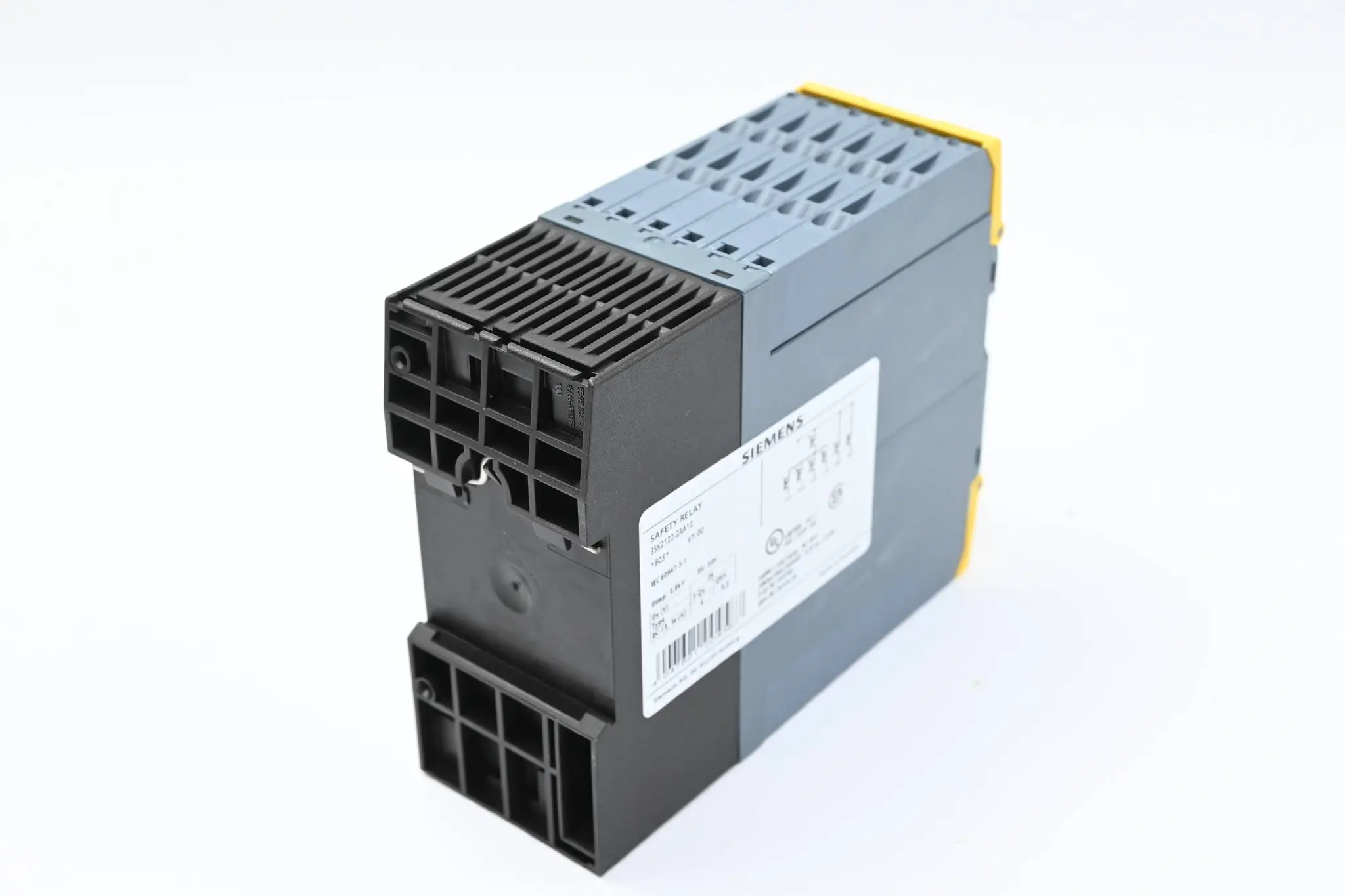 Produktfoto 1 von Siemens Sirius Sicherheitsschaltgerät 3SK2122-2AA10 ( 3SK2 122-2AA10 ) E05