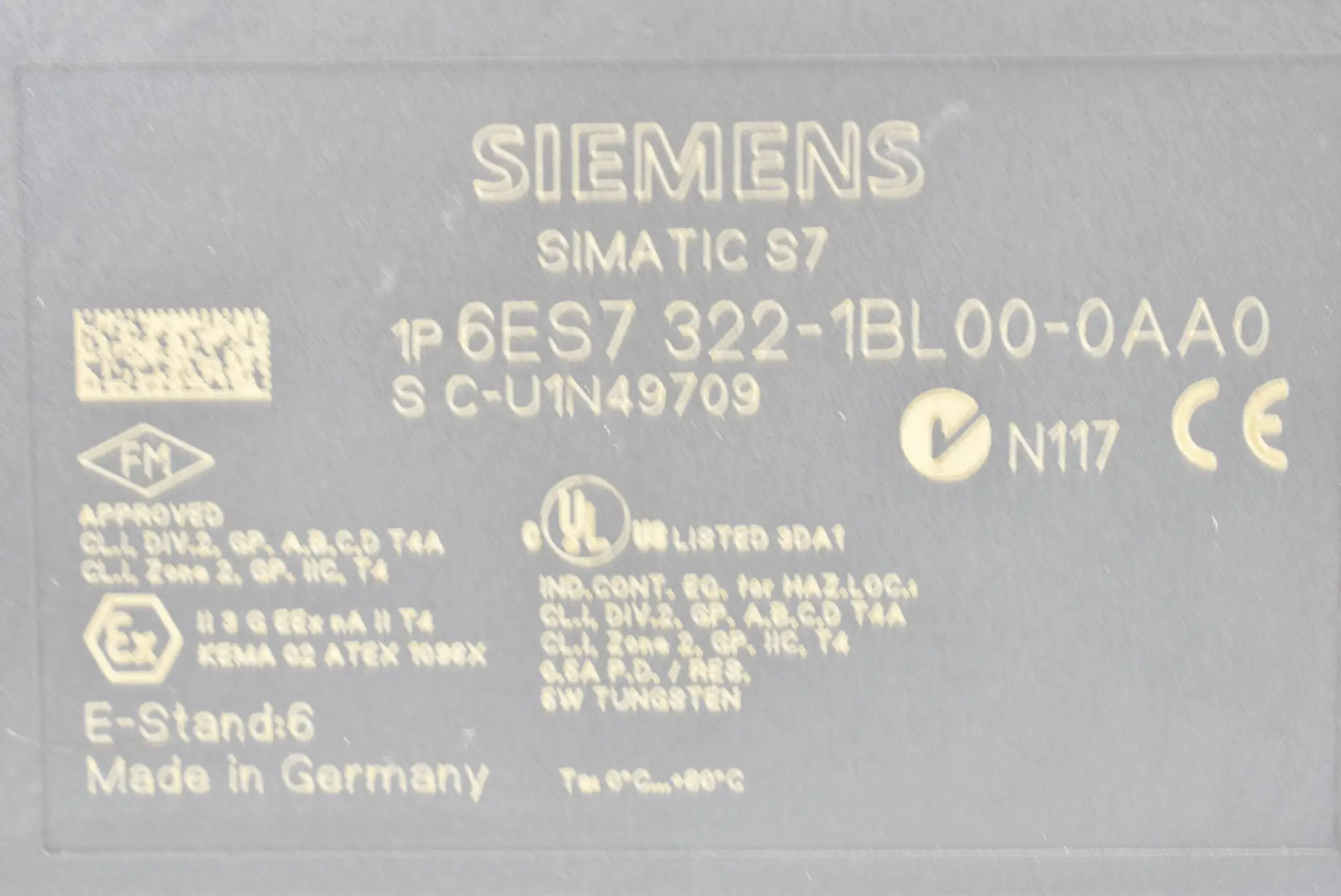 Produktfoto 1 von Siemens Simatic S7-300 Digital SM 322 6ES7322-1BL00-0AA0 ( 6ES7 322-1BL00-0AA0 )