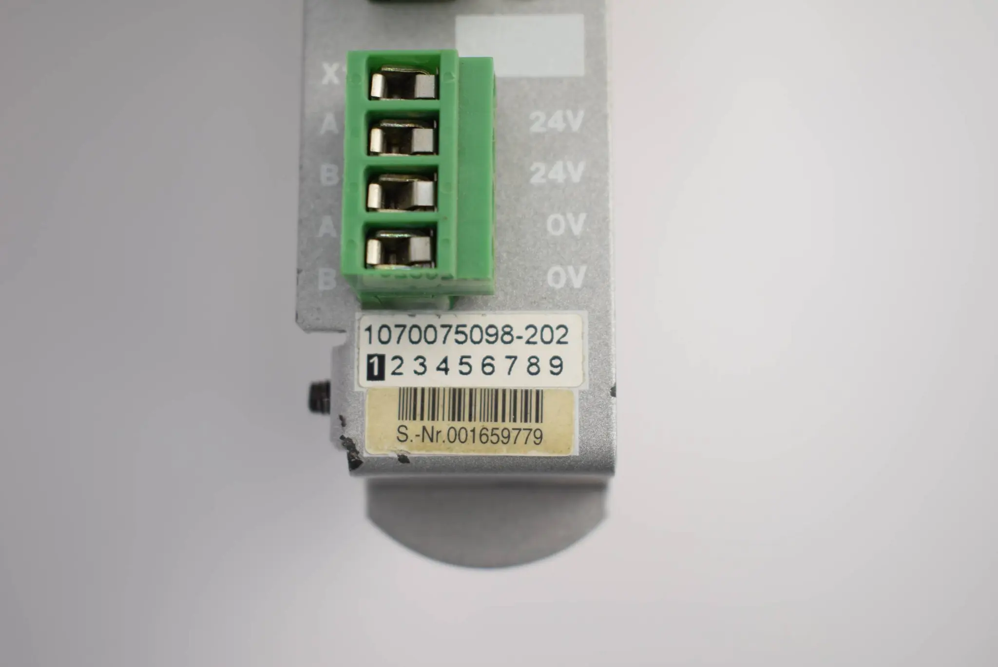 Produktfoto 1 von Bosch Input Output Modul A24V-0,5A 1070075098-202