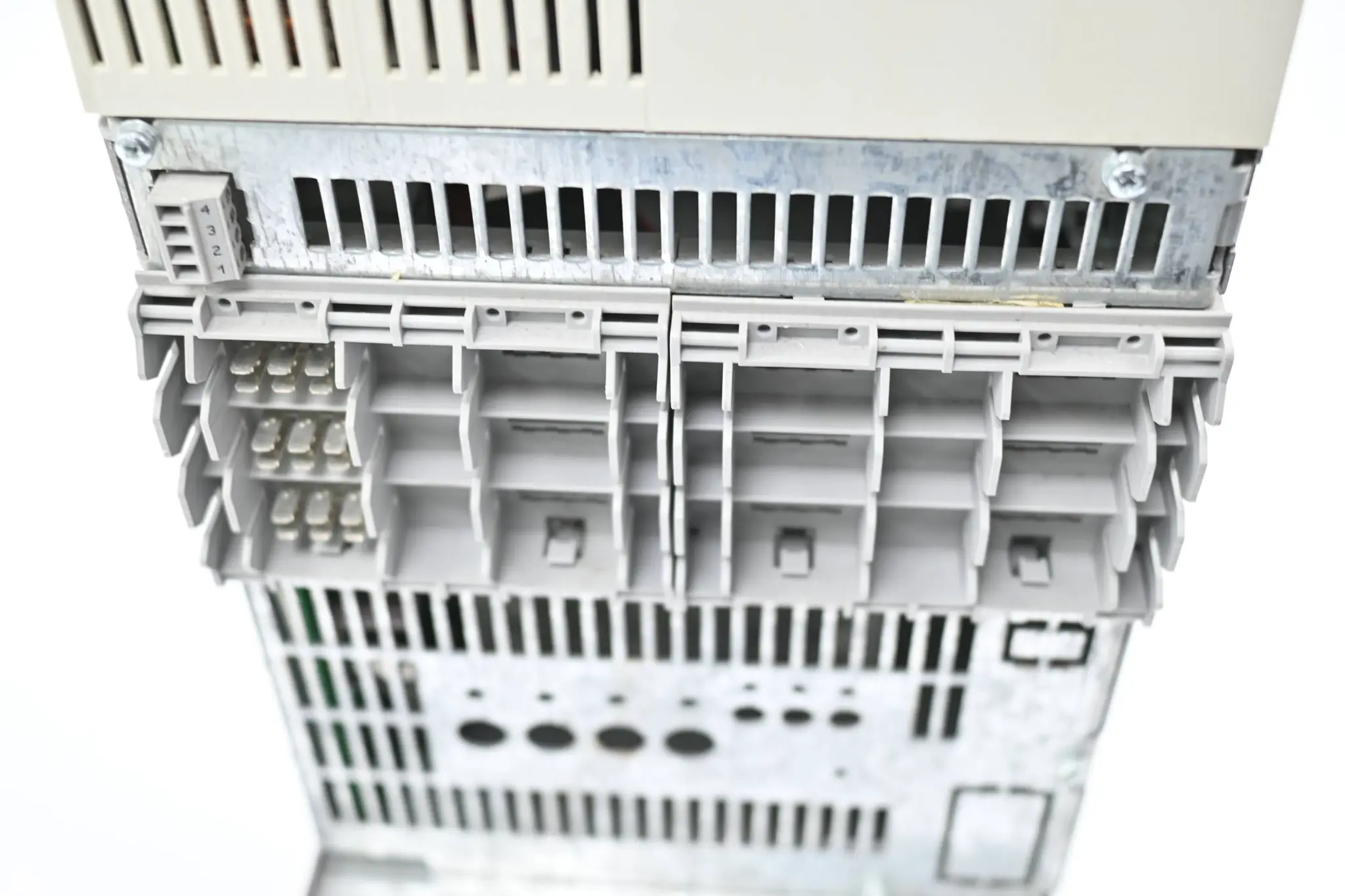 Produktfoto 1 von Siemens Masterdrives MC 6SE7023-8TP50-Z ( 6SE7 023-8TP50-Z ) G91+C23+K80 E. G