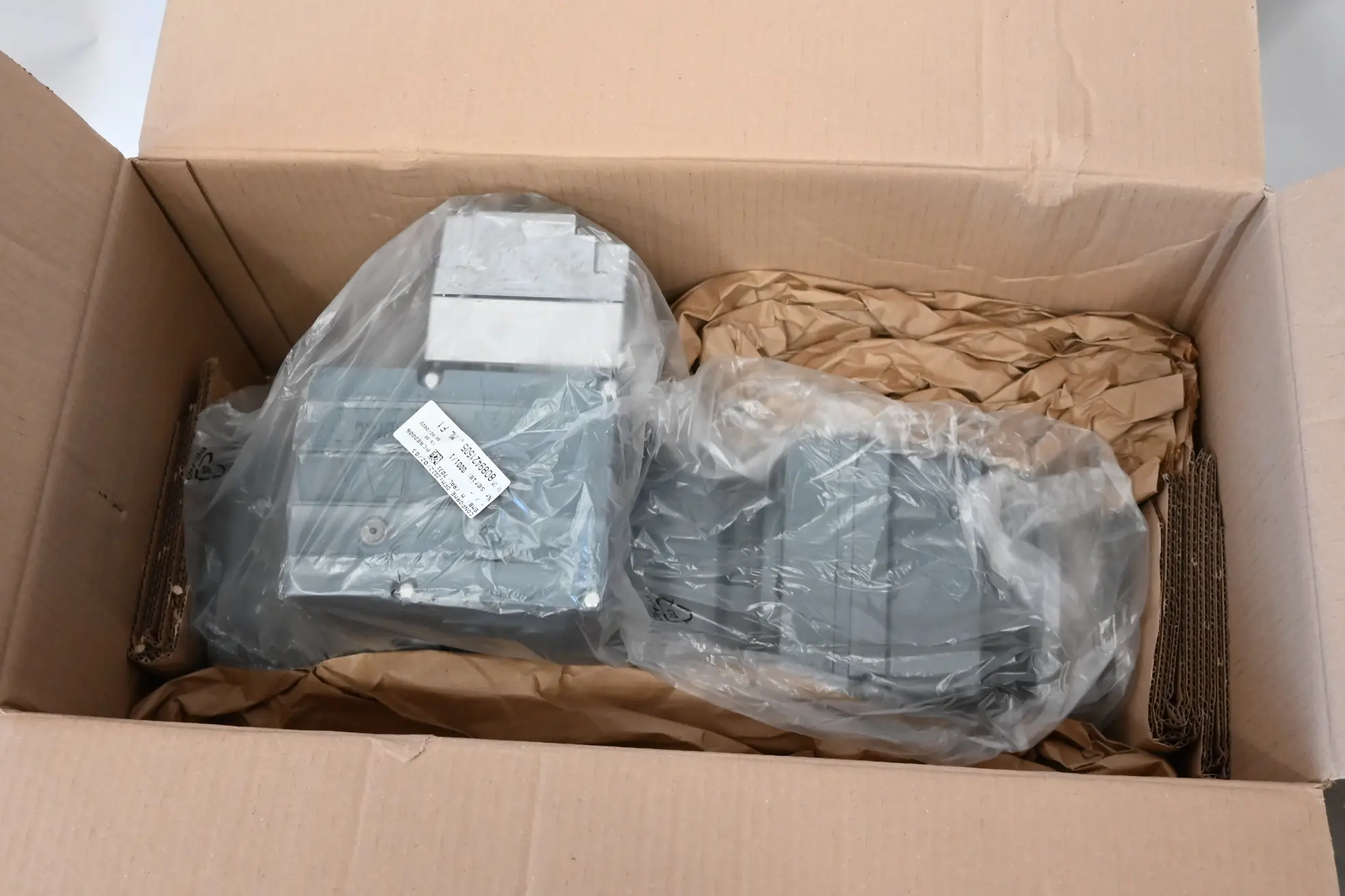 Produktfoto 1 von SEW-Eurodrive Getriebemotor RF47 DRN90S4/BE2/MM15/MO ( RF47DRN90S4/BE2/MM15/MO )