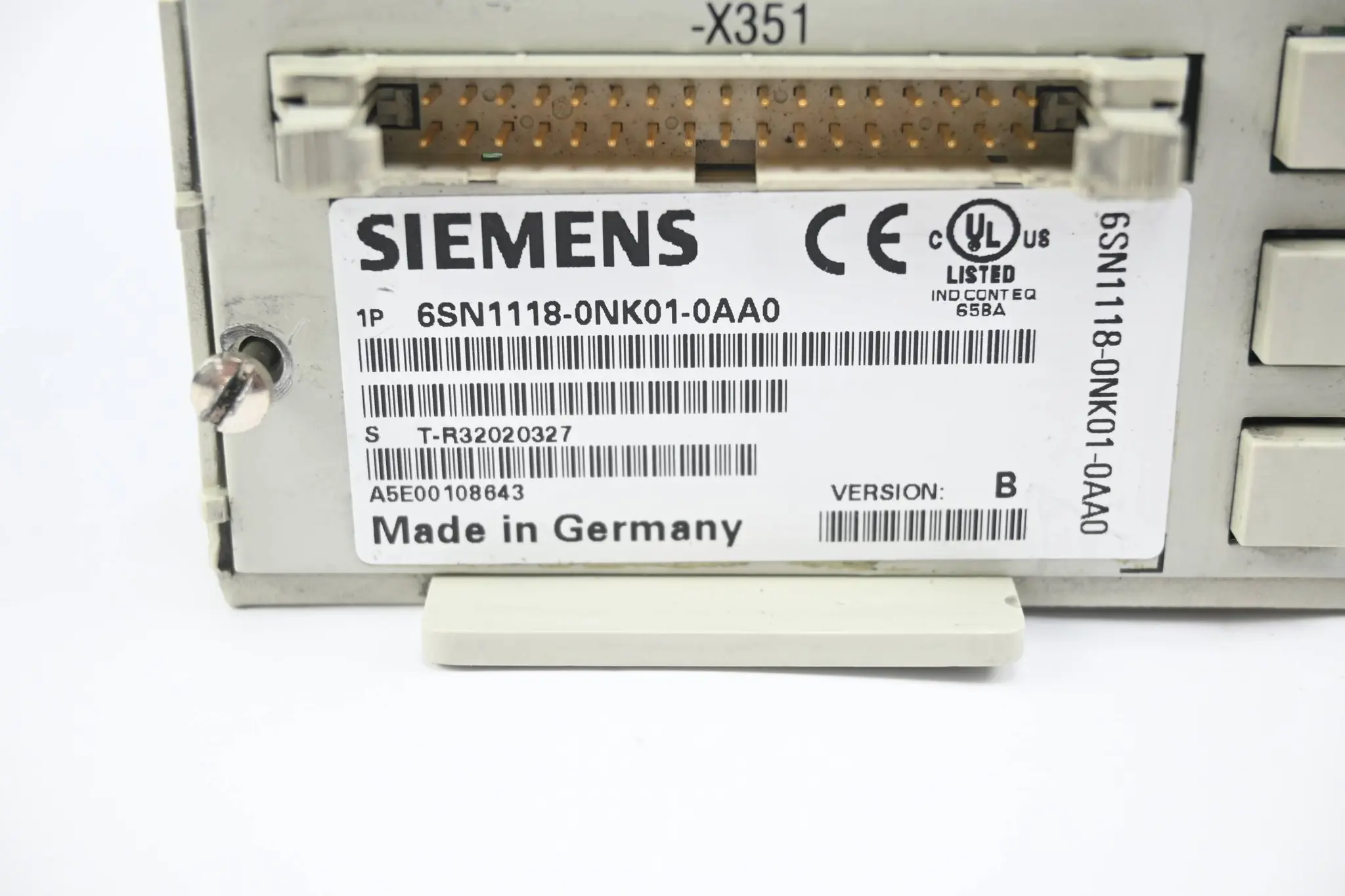 Produktfoto 1 von Siemens Simodrive Regelungseinschub 6SN1118-0NK01-0AA0 ( 6SN1 118-0NK01-0AA0 ) B