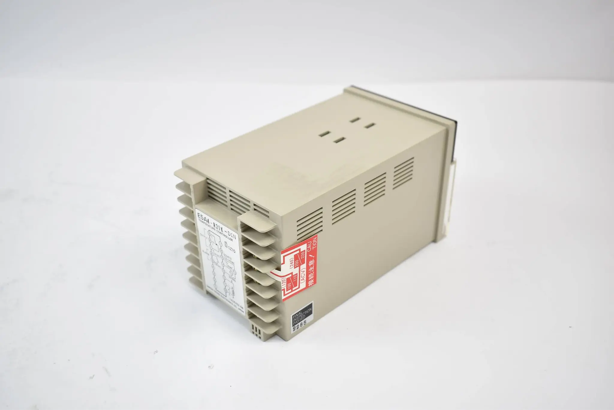 Produktfoto 1 von Omron Temperature Controller E5A4-R21K-DIN 0-1200°C AC110/120 / 220/240V