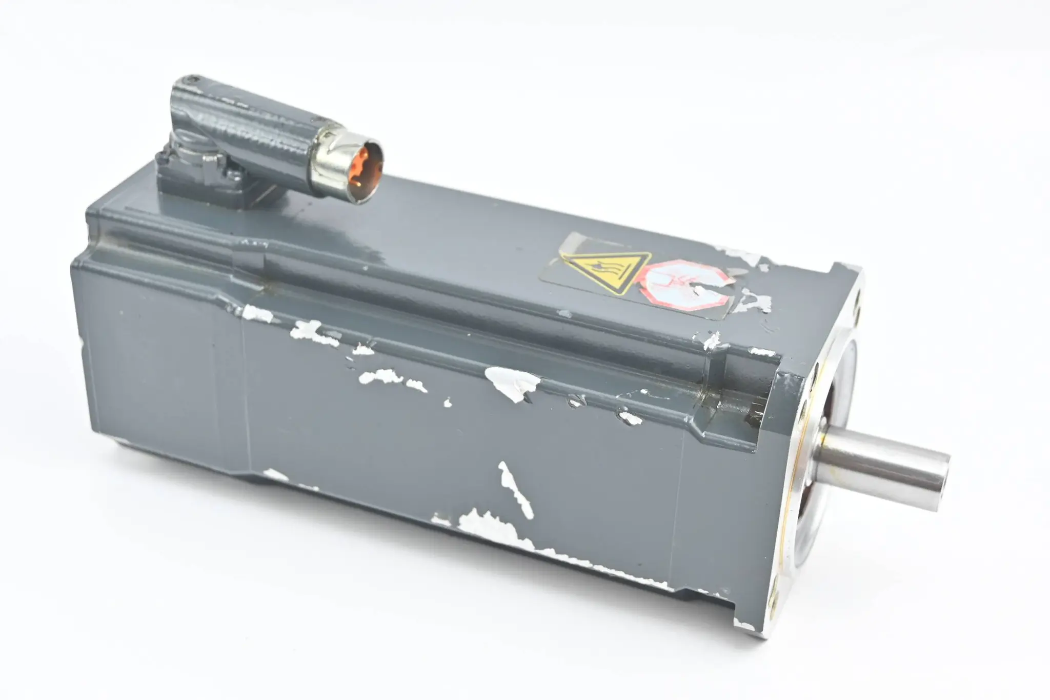 Produktfoto 1 von Beckhoff Servomotor AM8033-3E20-1001 ( 0,94kW 2,1A 3000/min )