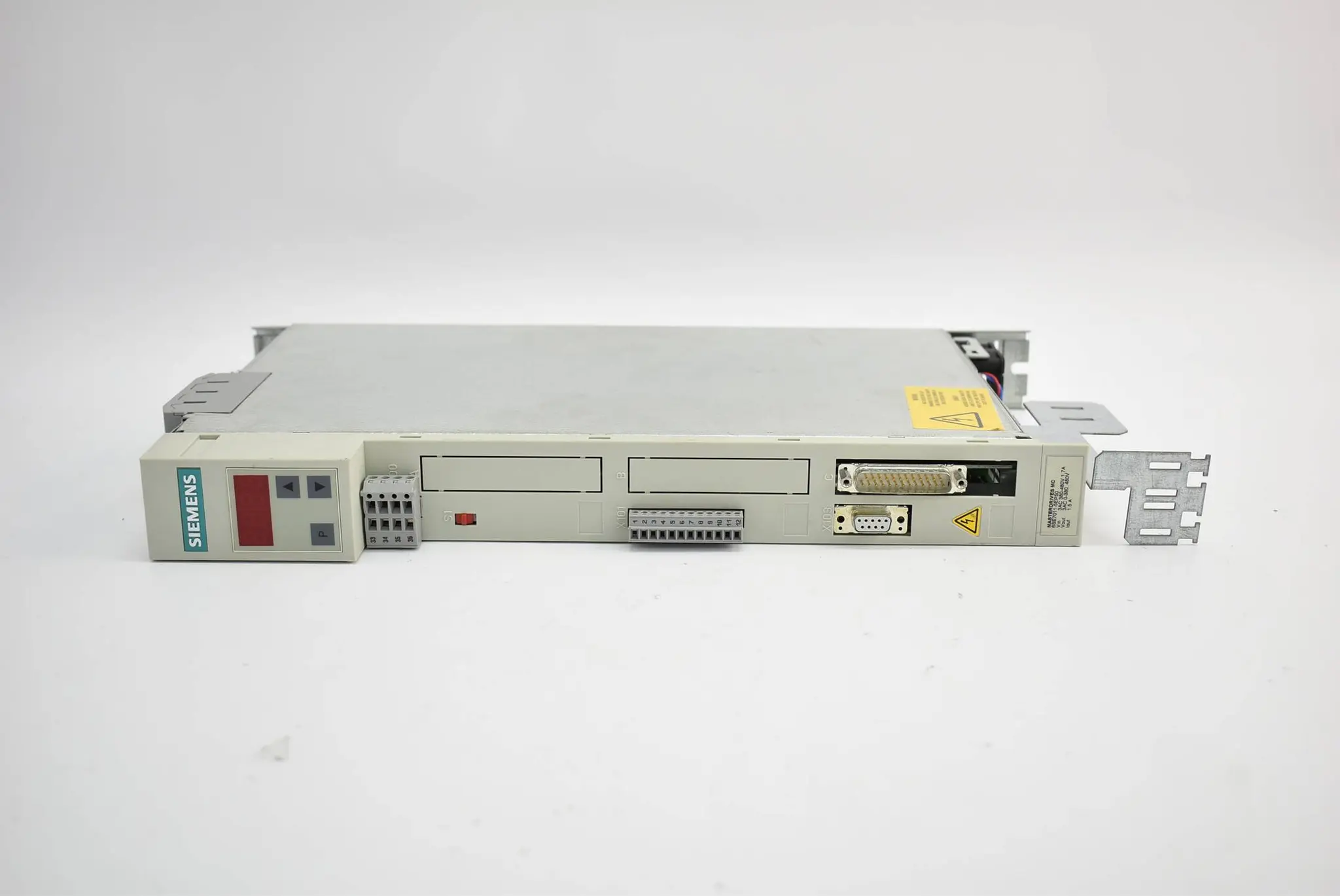Produktfoto 1 von Siemens simovert Masterdrives 6SE7 011-5EP50 ( 6SE7011-5EP50 ) Z=F01+C23