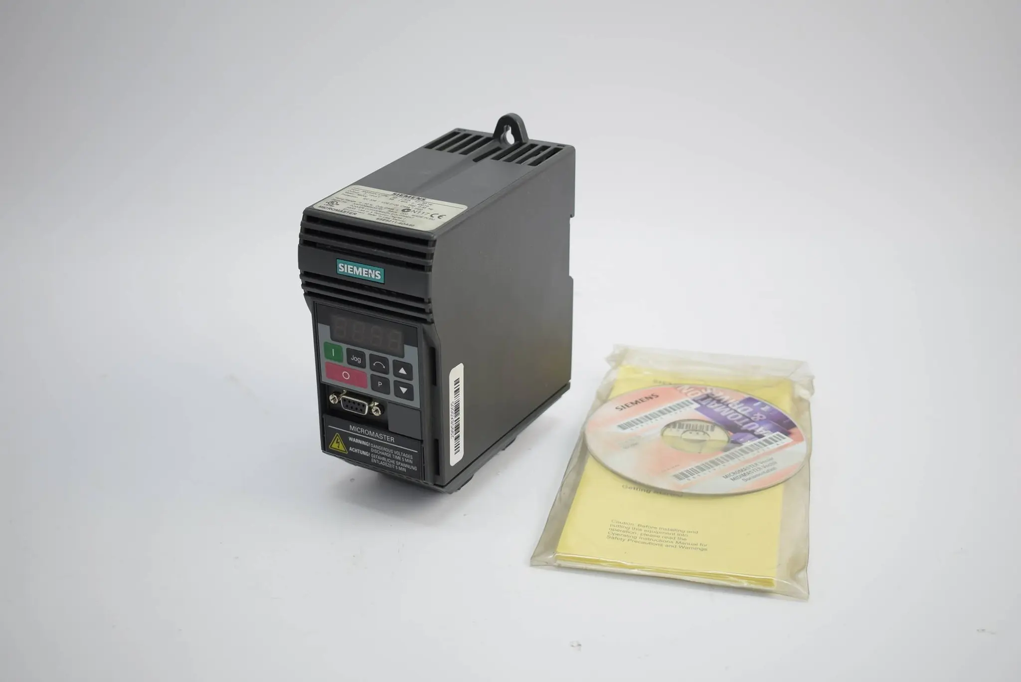 Produktfoto 1 von Siemens Micromaster MM55/3 6SE9211-4DA40 ( 6SE9 211-4DA40 ) E. D02