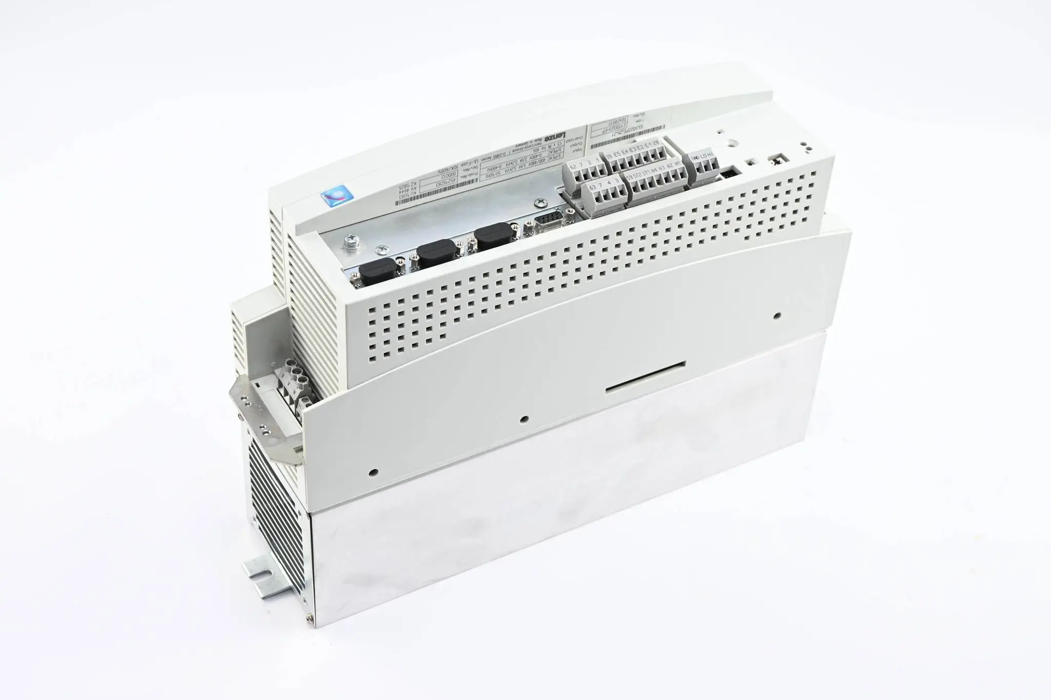Produktfoto 1 von Lenze Frequenzumrichter EVS9323-EP ( 00408511 ) 33.9323PE.2K.21