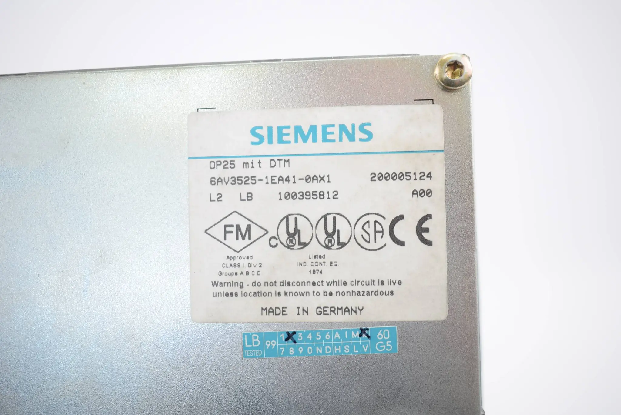 Produktfoto 1 von Siemens OP25 6AV3525-1EA41-0AX1 ( 6AV3 525-1EA41-0AX1 )