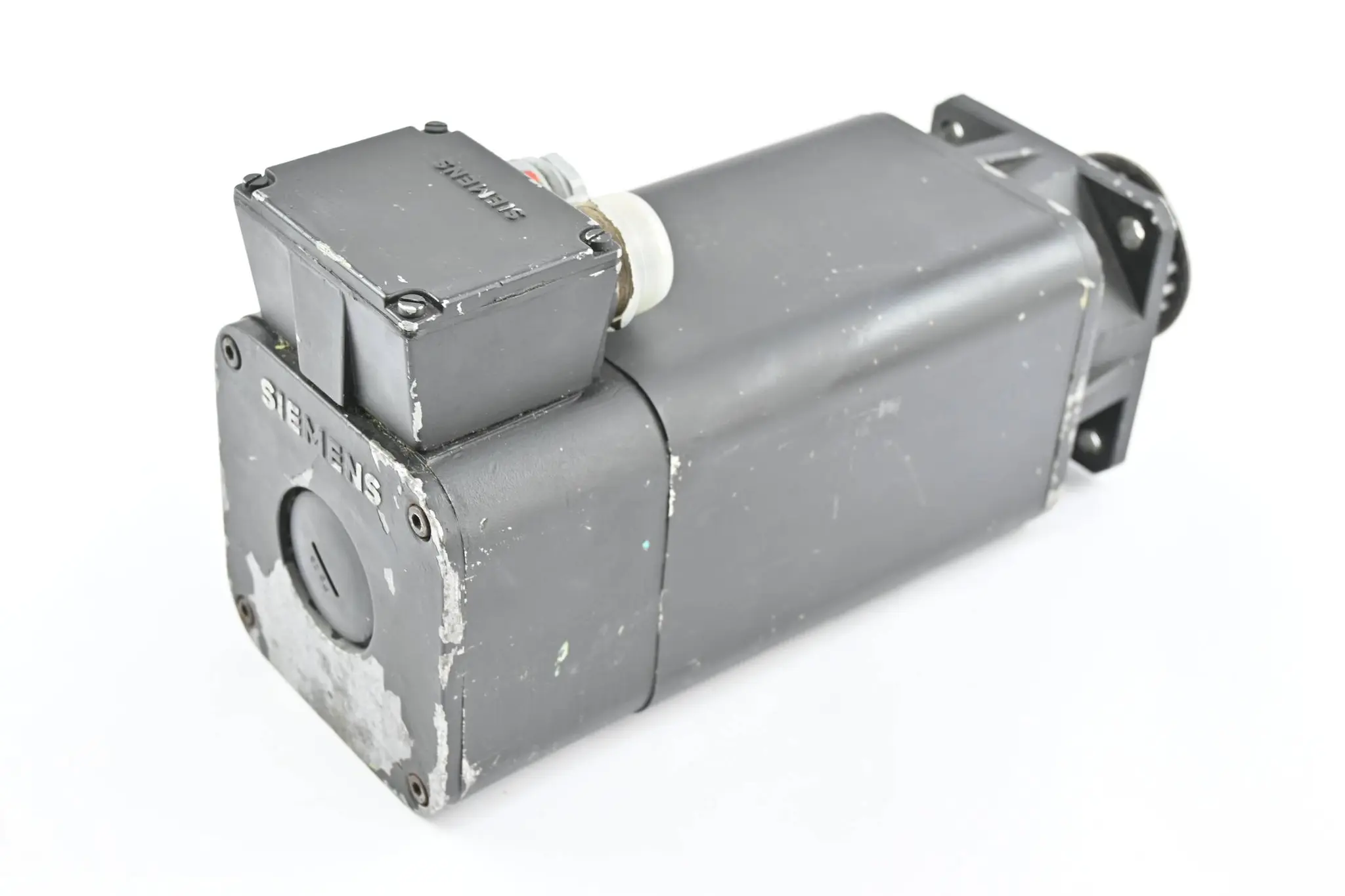 Produktfoto 1 von Siemens Servomotor 1FT5064-0AF01-9-Z ( 1FT5 064-0AF01-9-Z ) Z= G45 + K42