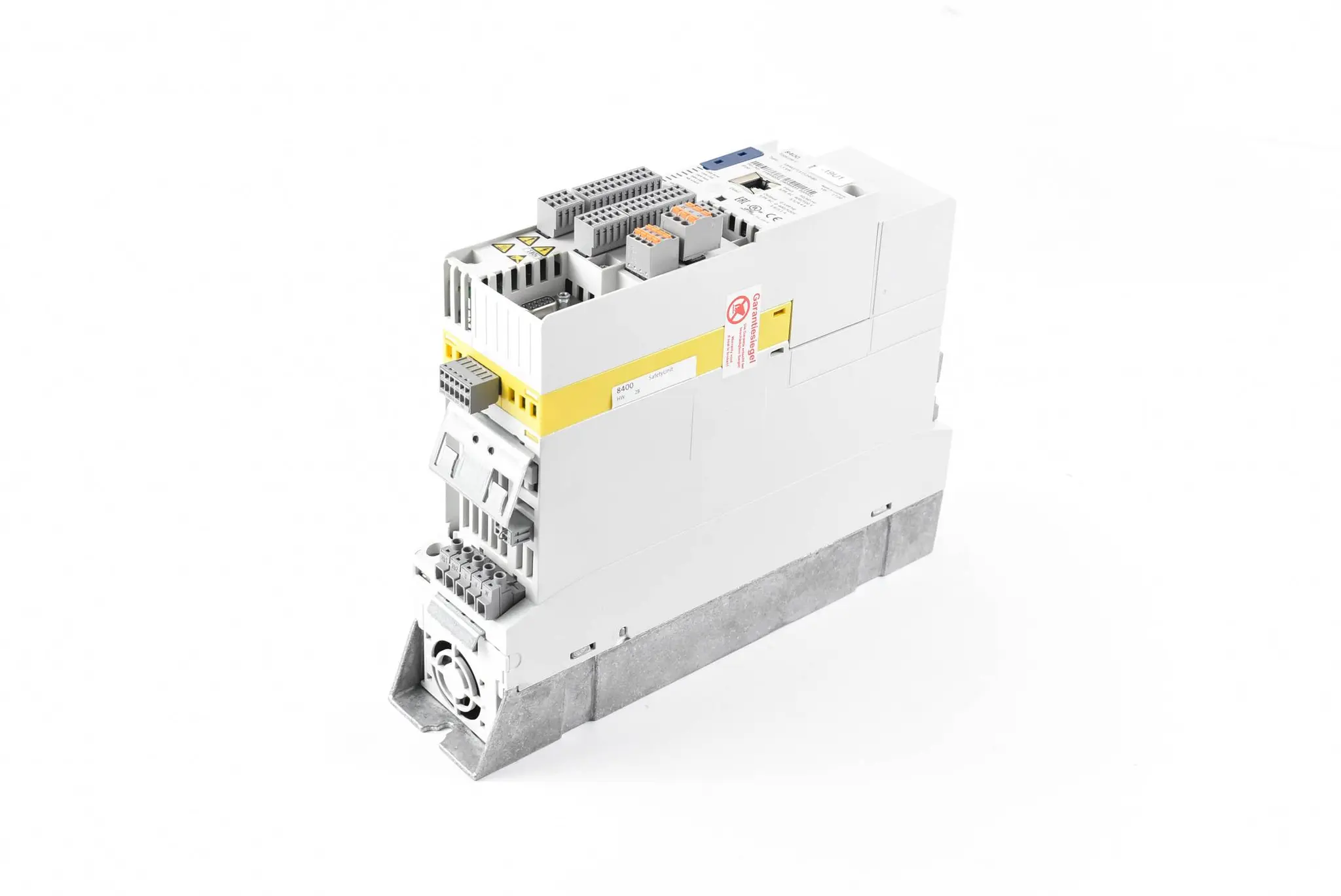 Produktfoto 1 von Lenze Frequenzumrichter 8400 TopLine C E84AVTCE1524SB0 ( SW: 17.00 )