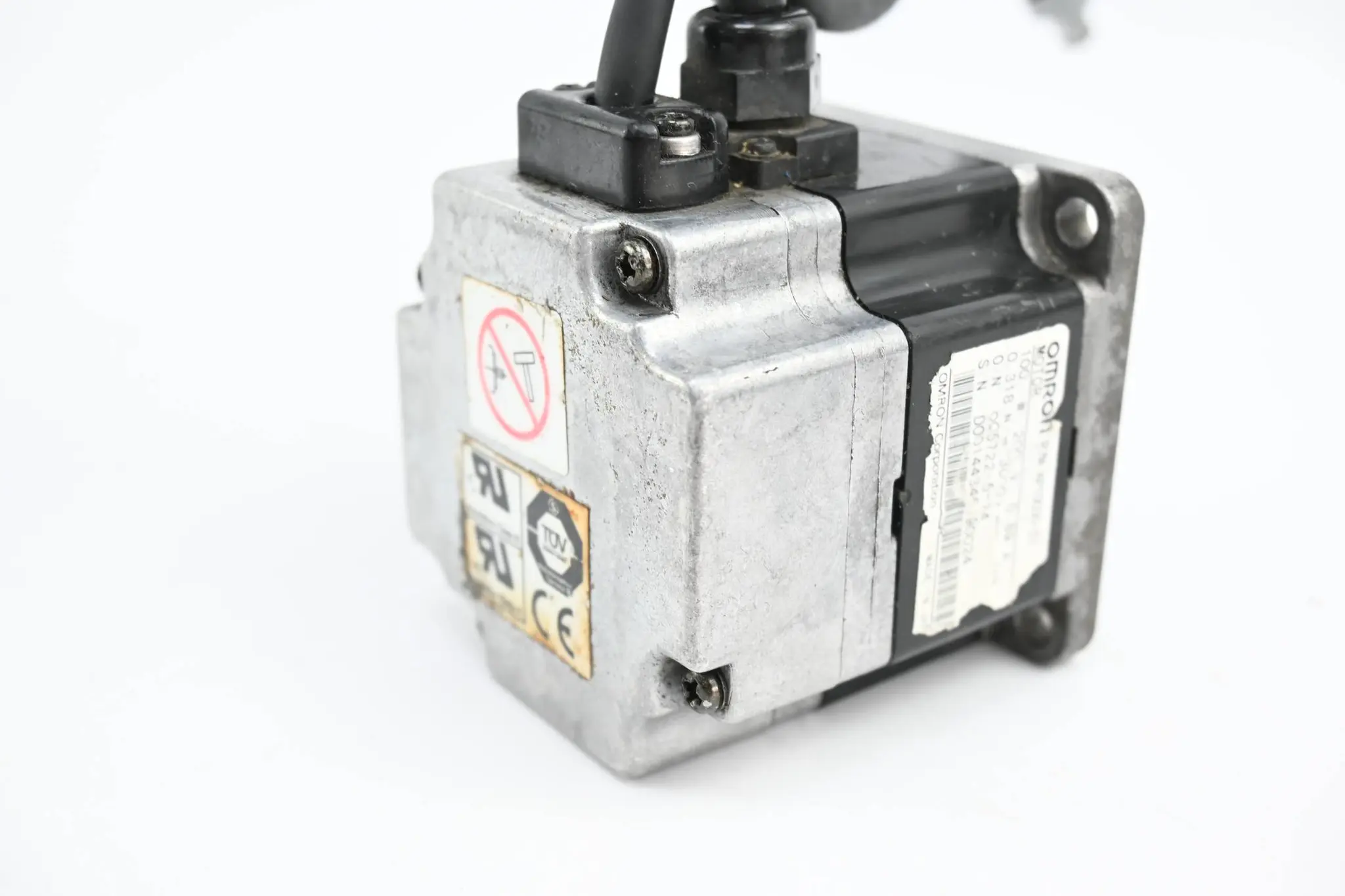 Produktfoto 1 von Omron Motor R7M-AP10030-S1 ( 200V 0.89A 3000/min )