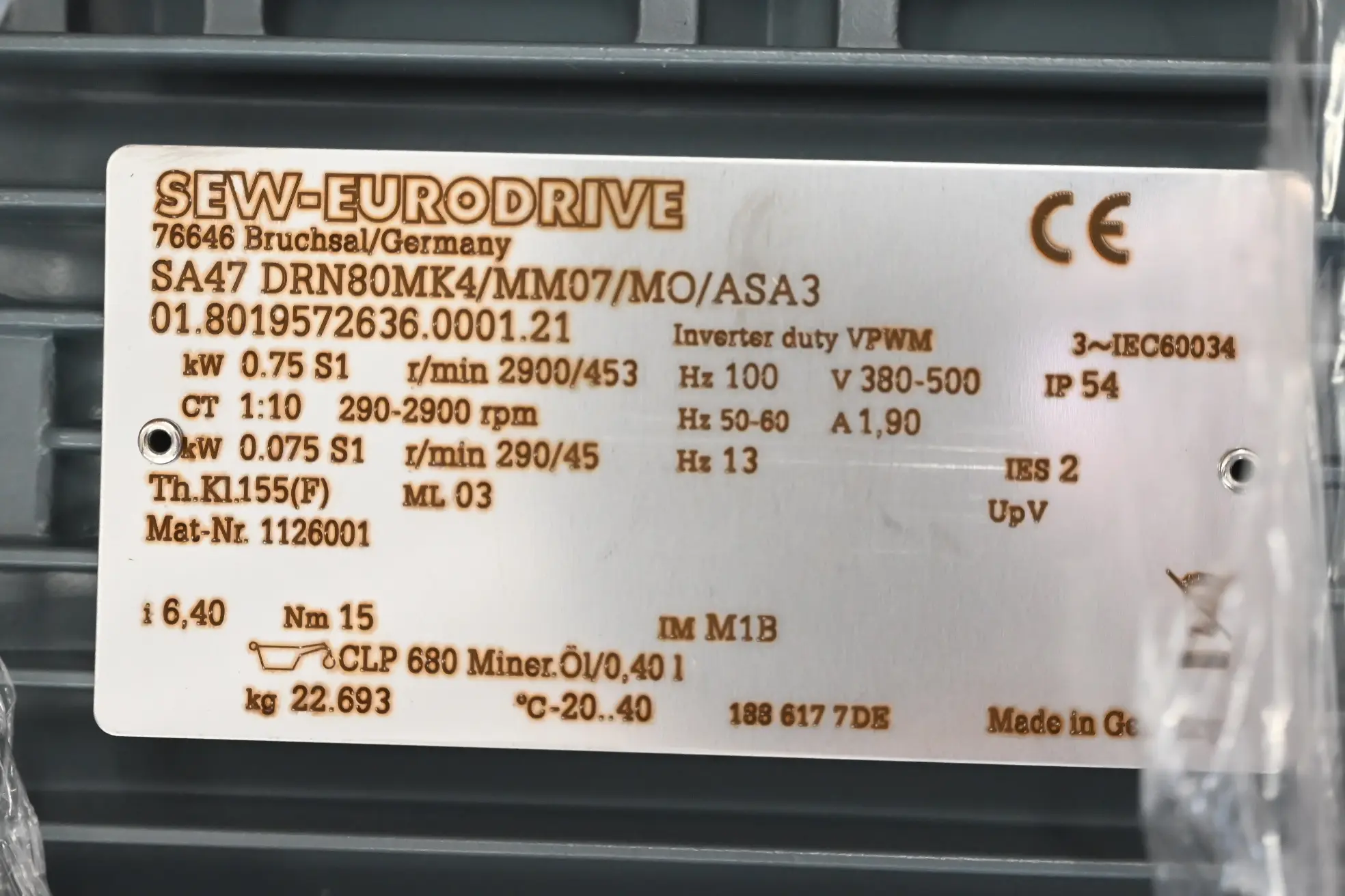 Produktfoto 1 von SEW Getriebemotor SA47 DRN80MK4/MM07/MO/ASA3 ( SA47DRN80MK4/MM07/MO/ASA3 )