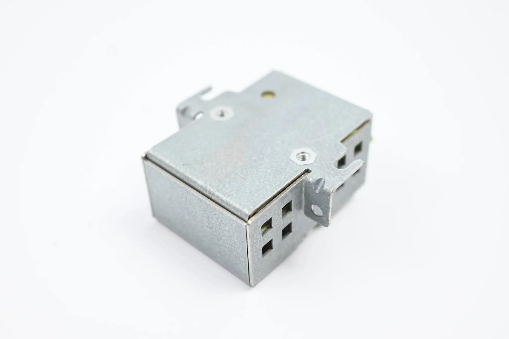 Produktfoto 1 von Siemens Sinamics Bremsrelais 6SL3252-0BB00-0AA0 ( 6SL3 252-0BB00-0AA0 )