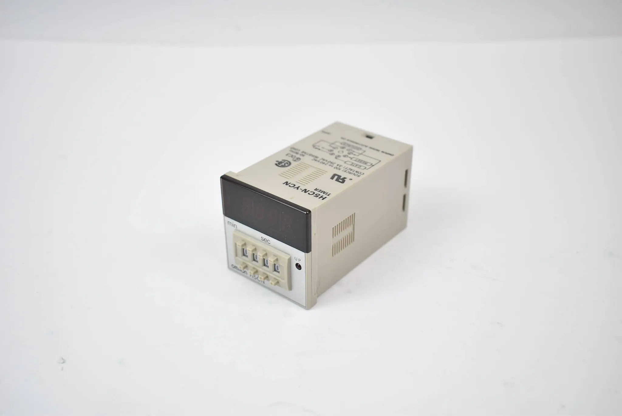 Produktfoto 1 von Omron Timer H5CN-YCN 99m59s 100 to 240 VAC