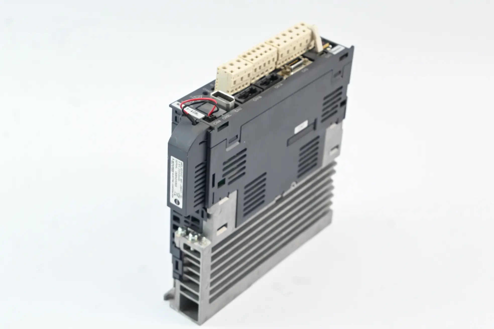 Produktfoto 1 von Mitsubishi Melservo AC Servo MR-J3-40B inkl. MR-J3BAT