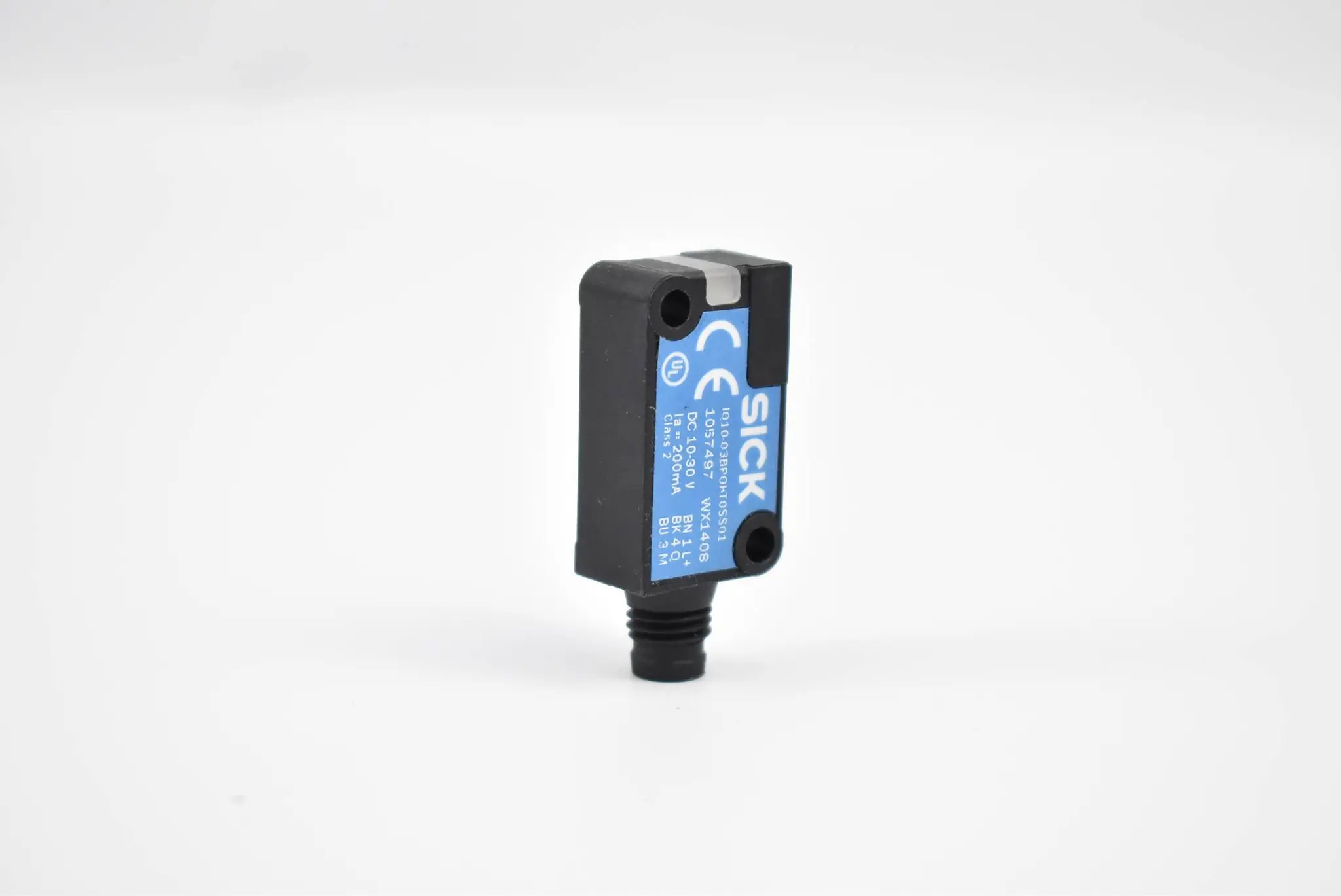 Produktfoto 1 von Sick Induktiver Näherungssensor IQ10-03BPOKT0SS01 ( 1057497 )