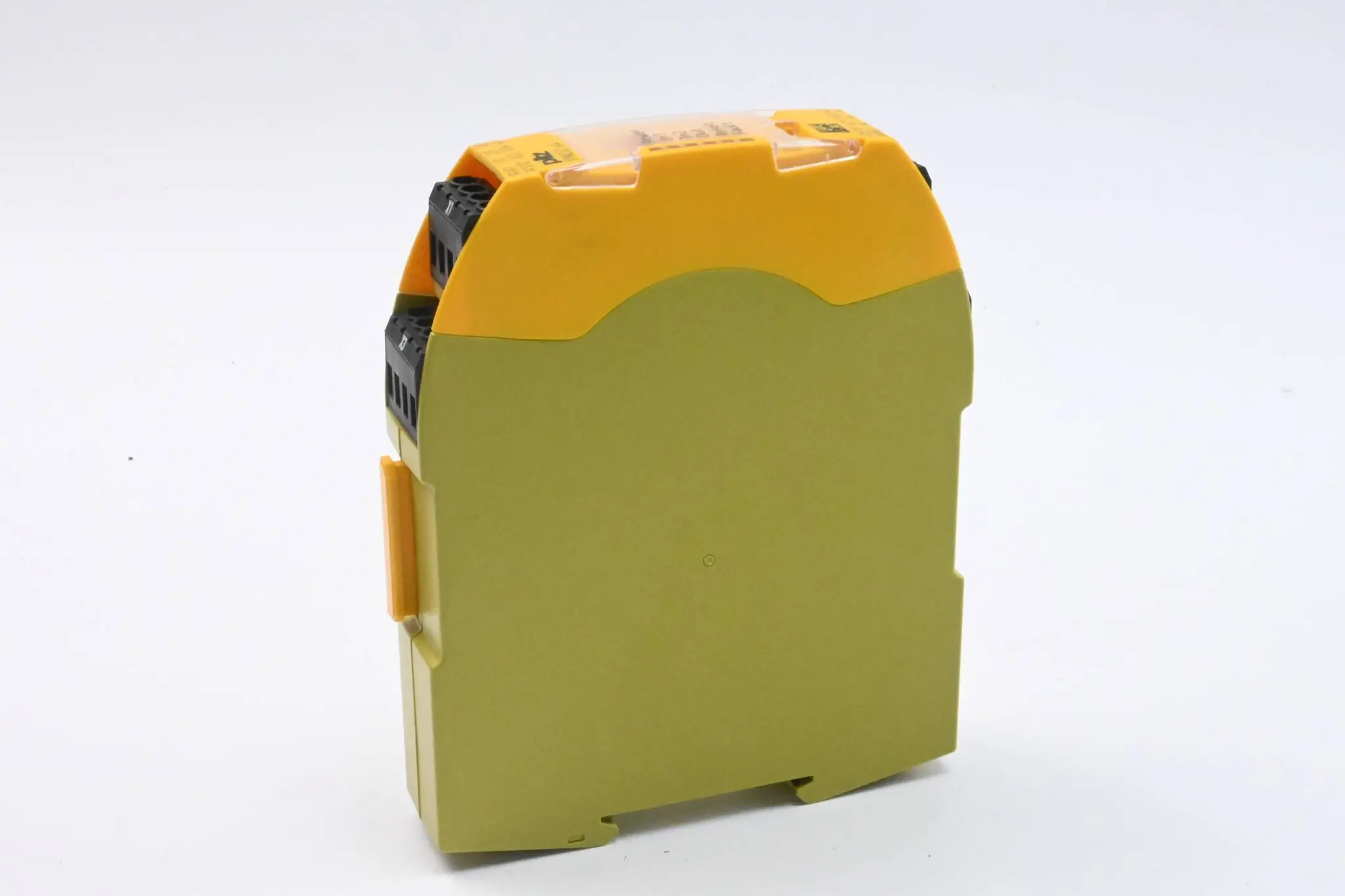 Produktfoto 1 von Pilz Sicherheitsrelais PNOZ s4 24VDC 3n/o 1n/c ( 750104 )