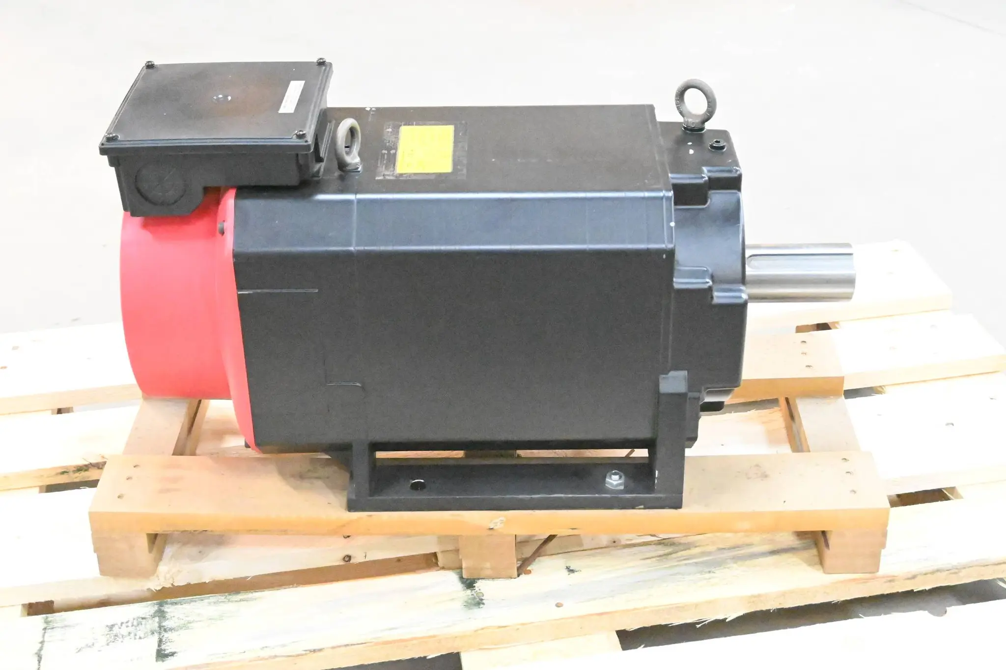 Produktfoto 1 von Fanuc Spindelmotor aP18 A06B-0828-B200